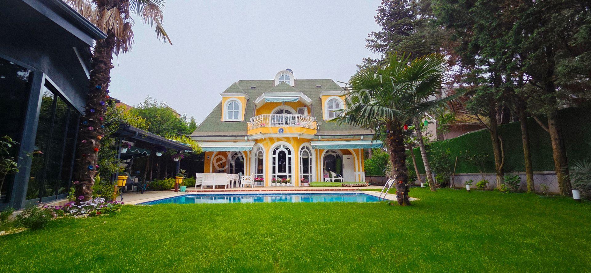 Çamlıbelde Sitesi 480m2 Bahçeli Havuzlu Triplex 4+2 Satılık Villa - Görsel 34