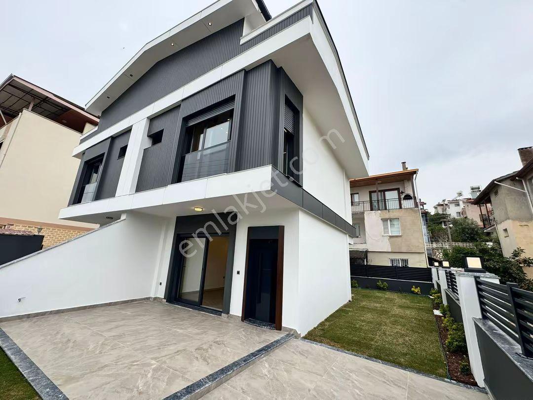 İzmir Menderes Gümüldür De Fırsat Villa - Görsel 28
