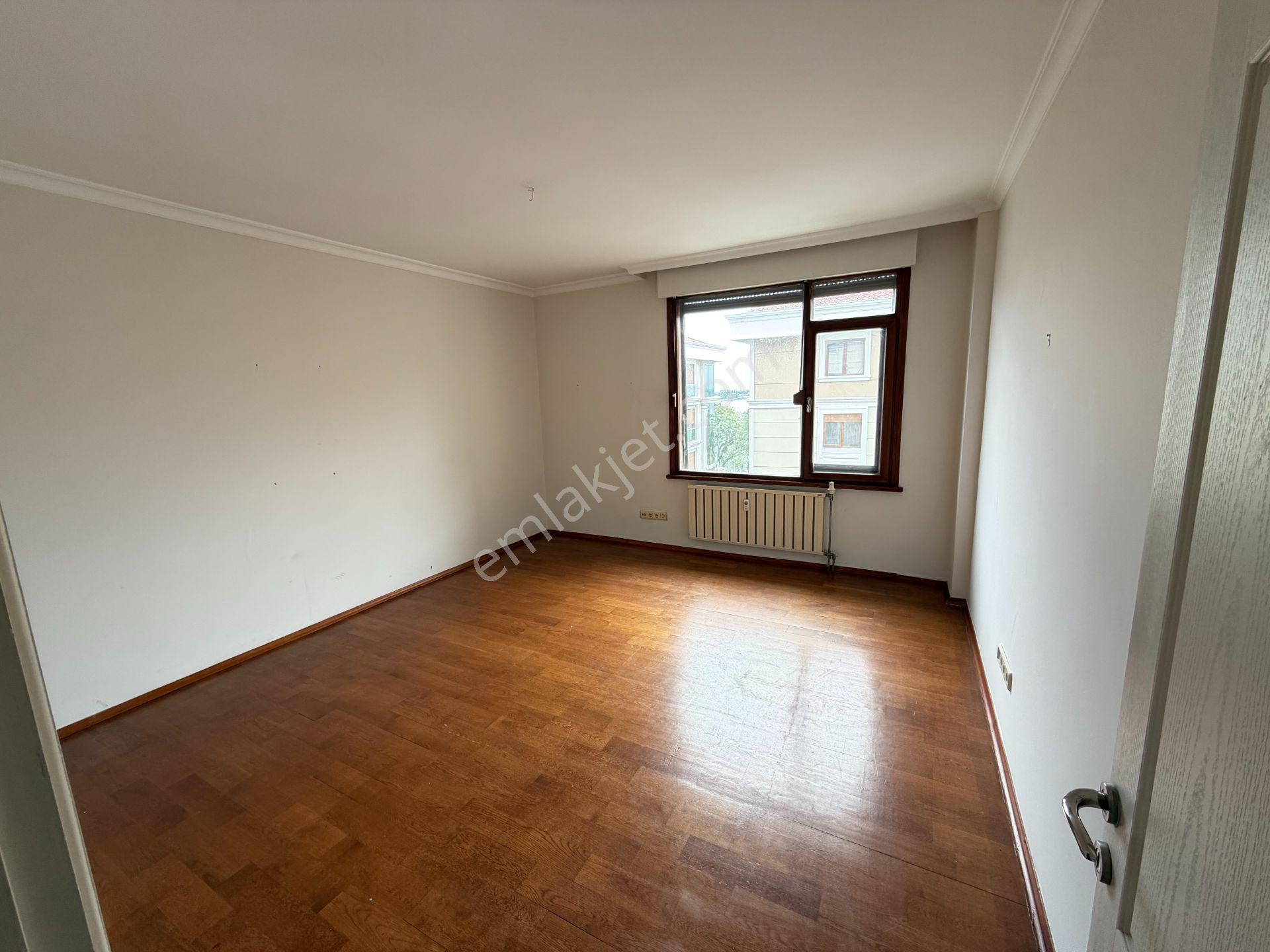 Moda Sahil'de 200m2 Kısmi Manzaralı 2 Banyolu 2.kat Kiralık 4+1 - Görsel 10