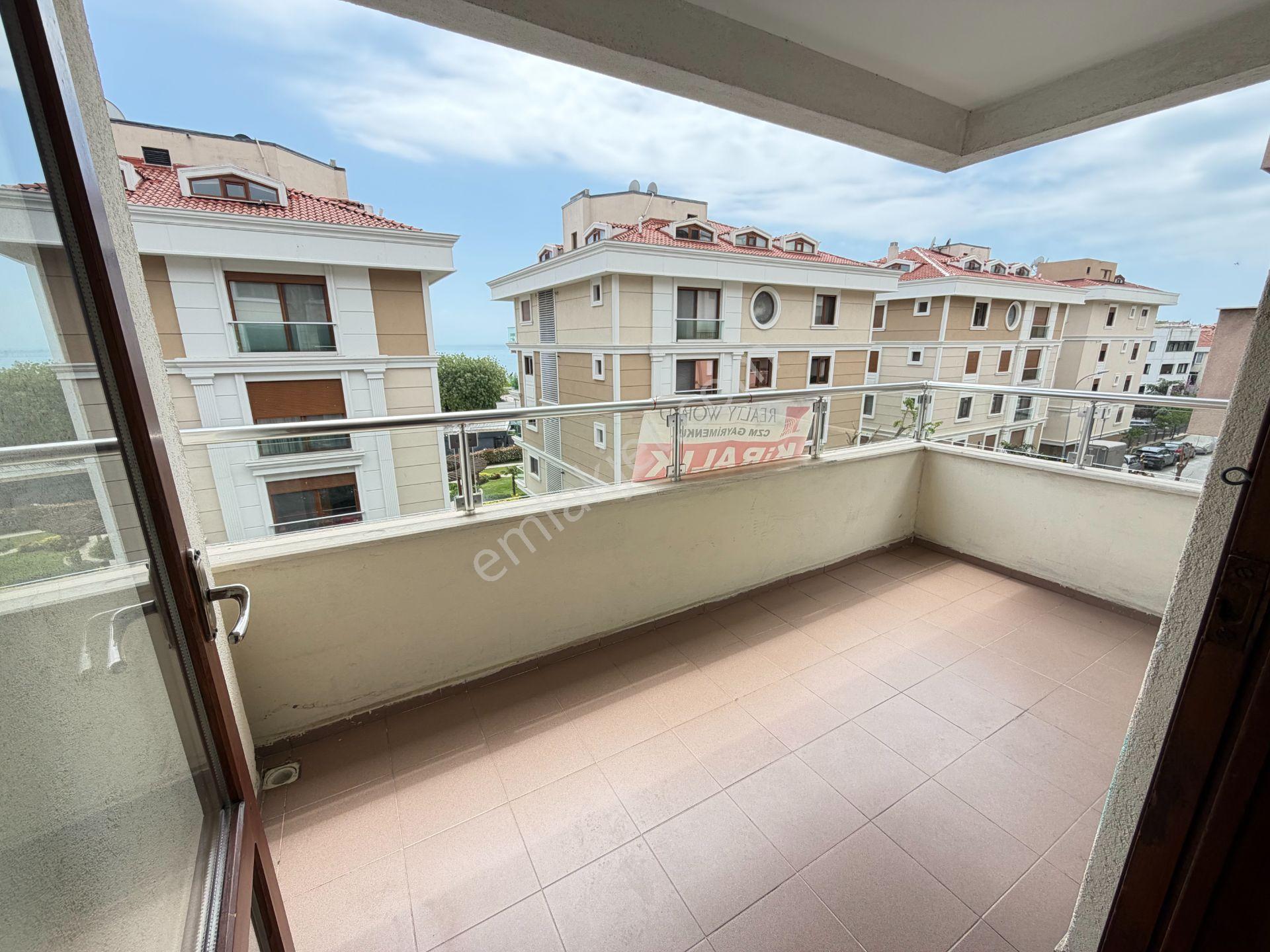 Moda Sahil'de 200m2 Kısmi Manzaralı 2 Banyolu 2.kat Kiralık 4+1 - Görsel 21