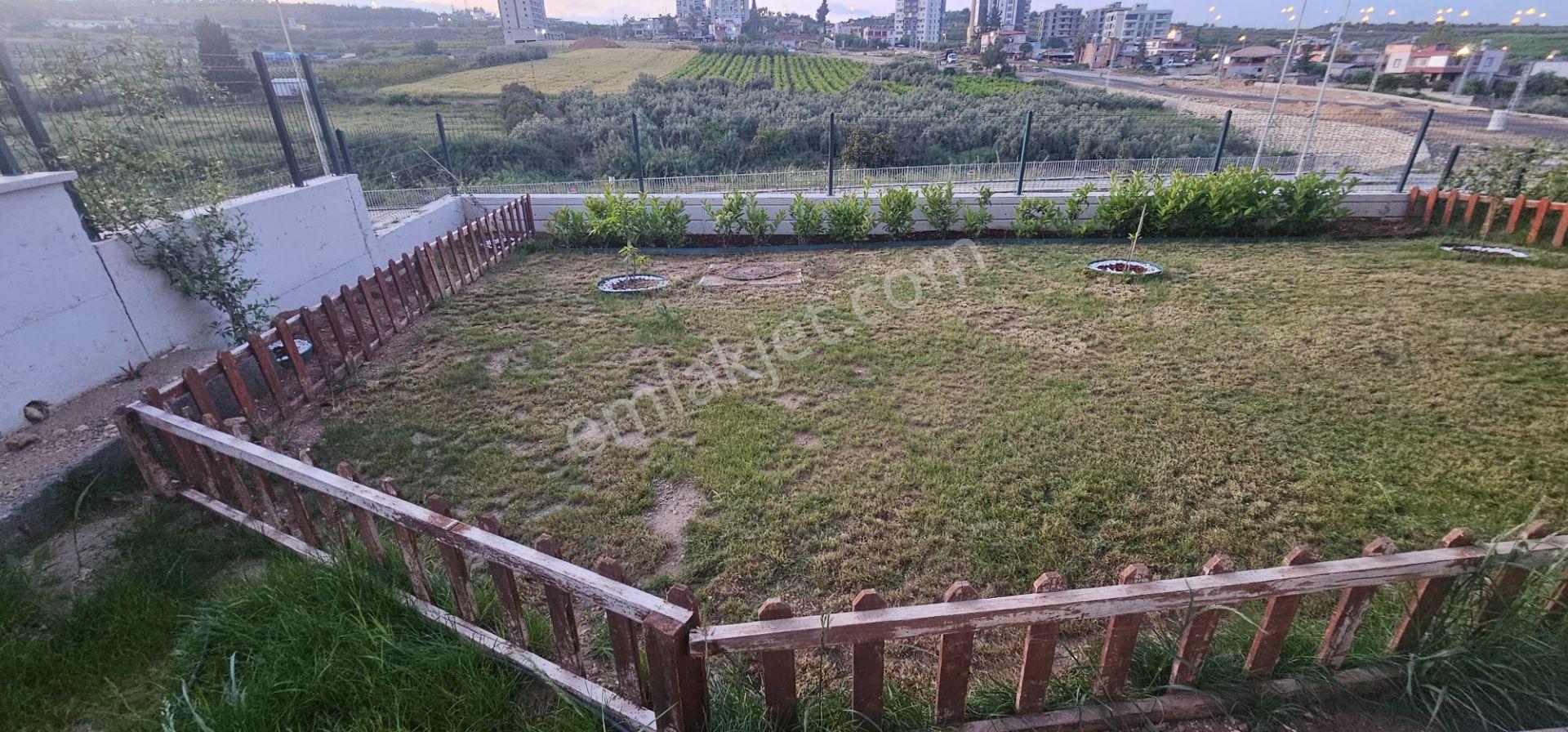 Atatürk Mahallesinde Kendine Ait Bahçe Kullanımı Full+full Eşyalı 2+1 Satılık Daire - Görsel 3