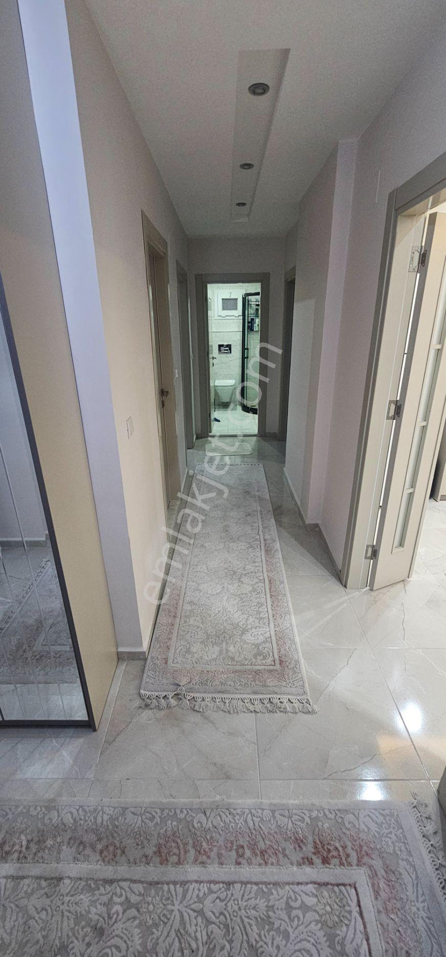 Atatürk Mahallesinde Kendine Ait Bahçe Kullanımı Full+full Eşyalı 2+1 Satılık Daire - Görsel 7