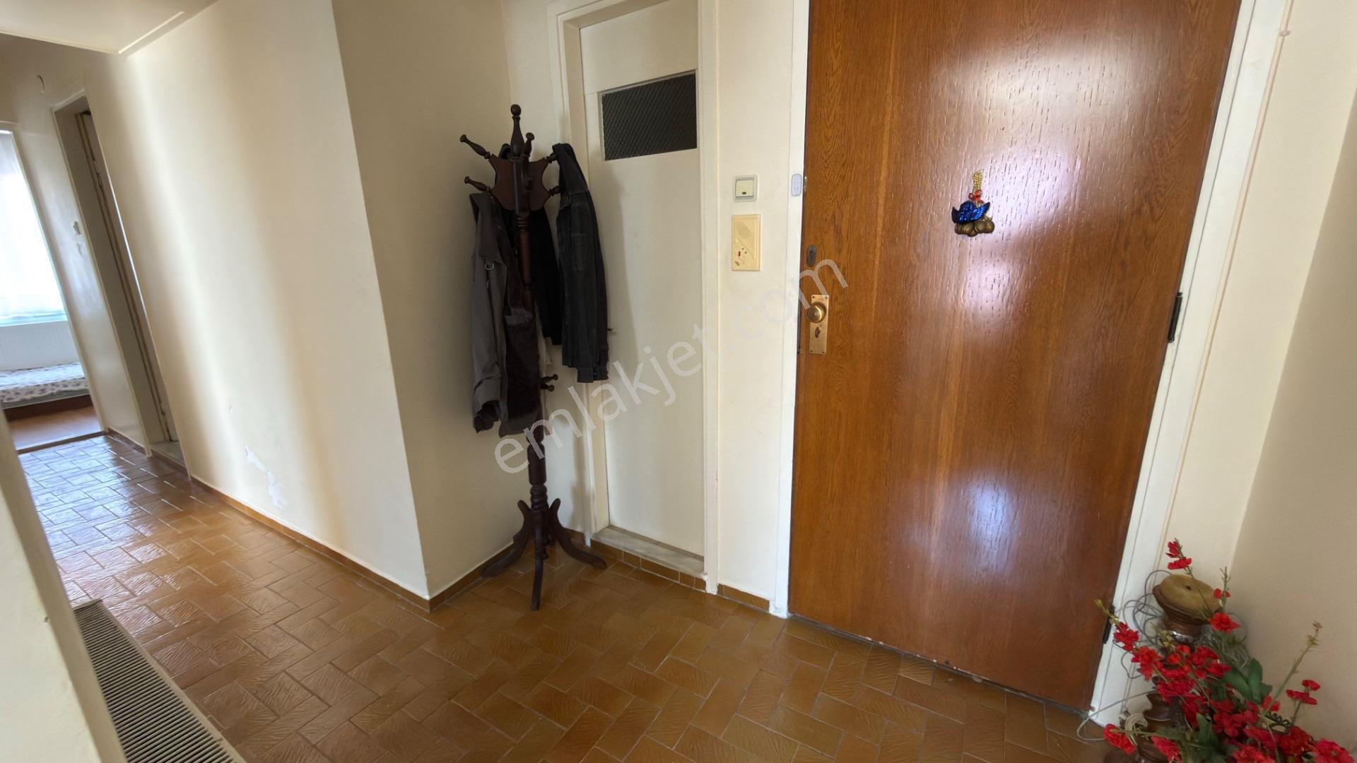 Basın Sitesi’nde Deniz Manzaralı Metroya Yakın Satılık 3+1daire - Görsel 13