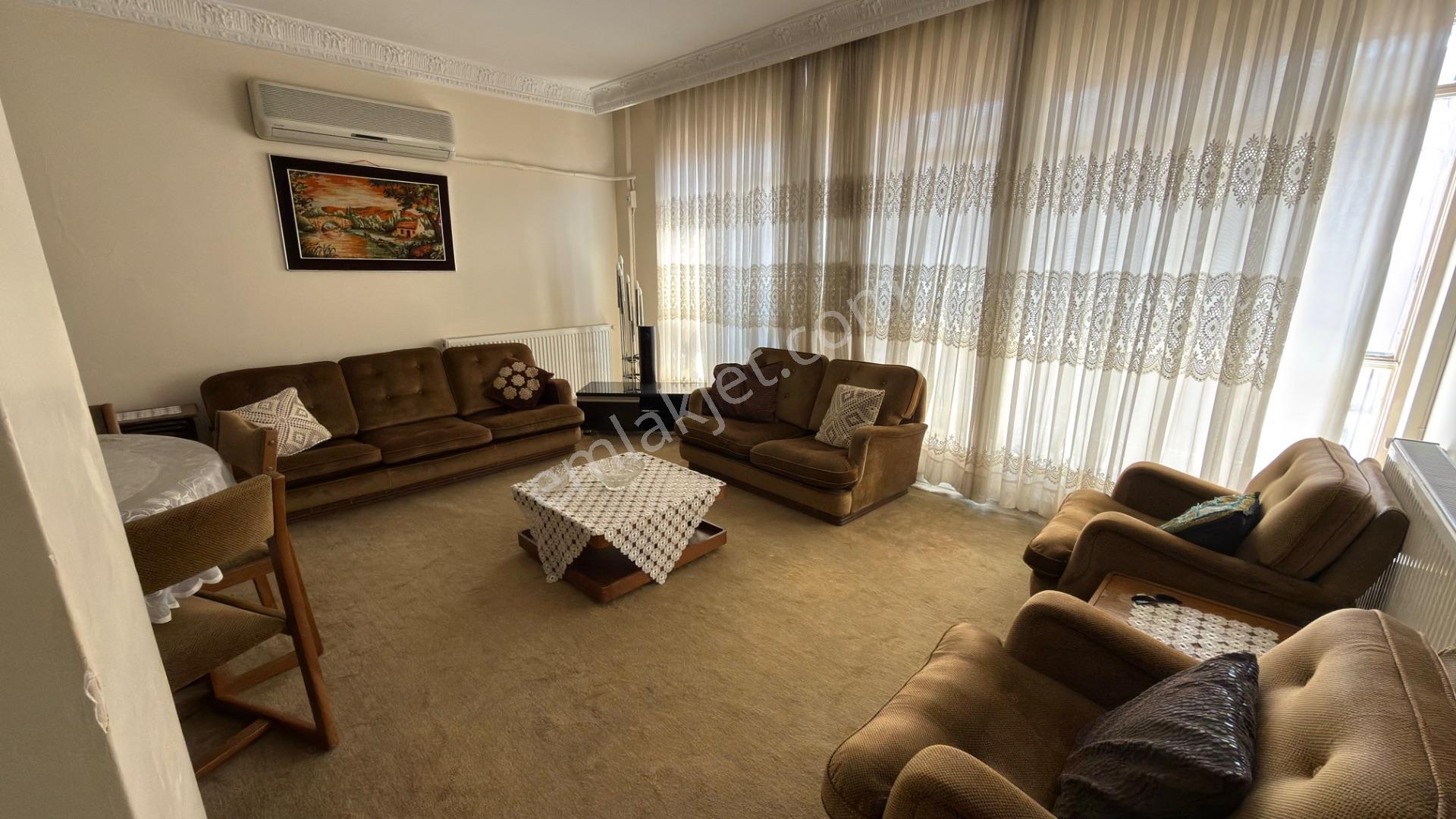 Basın Sitesi’nde Deniz Manzaralı Metroya Yakın Satılık 3+1daire - Görsel 3