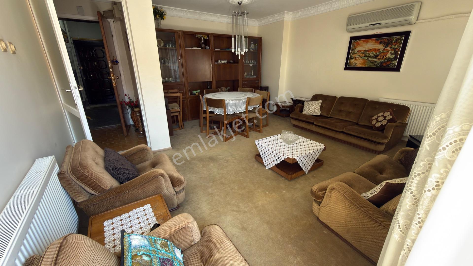 Basın Sitesi’nde Deniz Manzaralı Metroya Yakın Satılık 3+1daire - Görsel 12