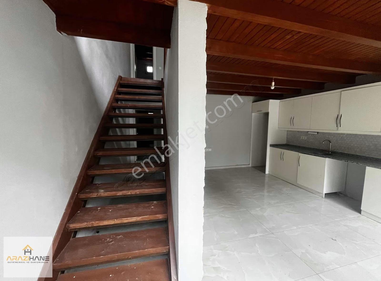 Kiralık Tam Müstakil Çarşı Merkezde Bahçeli Sıfır Dubleks - Görsel 11