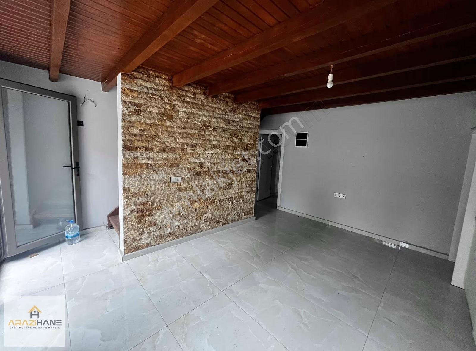 Kiralık Tam Müstakil Çarşı Merkezde Bahçeli Sıfır Dubleks - Görsel 6