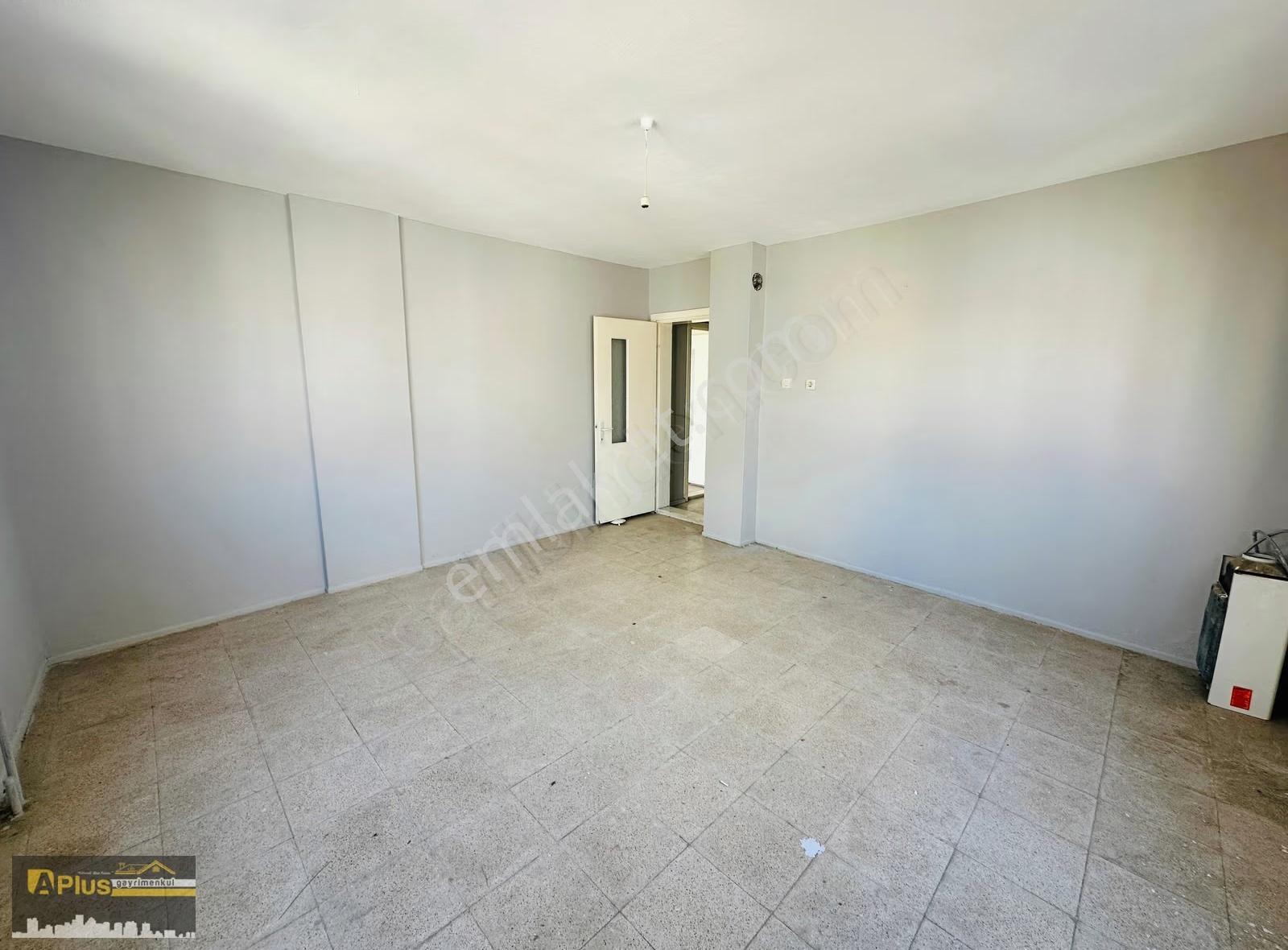 A Plus Gayrimenkulden Merkezi Konumda Kiralık 3+1 Daire - Görsel 14