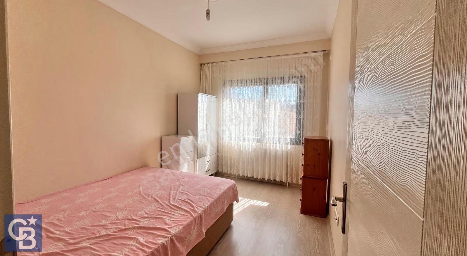 Aliağa Siteler Mahallesi Eşyalı Satılık 1+1 Daire - Görsel 6