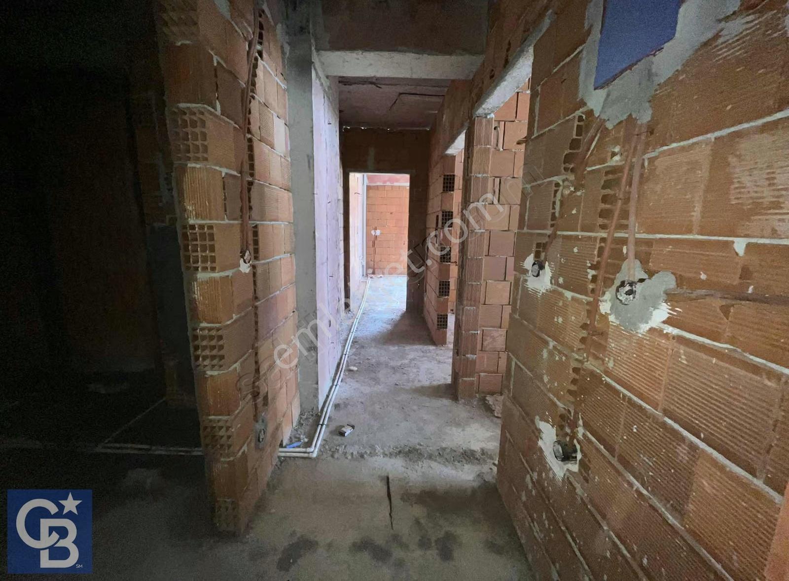 Adliye Yakını Satılık Ofis Kullanımına Uygun 2+1 Daire - Görsel 25