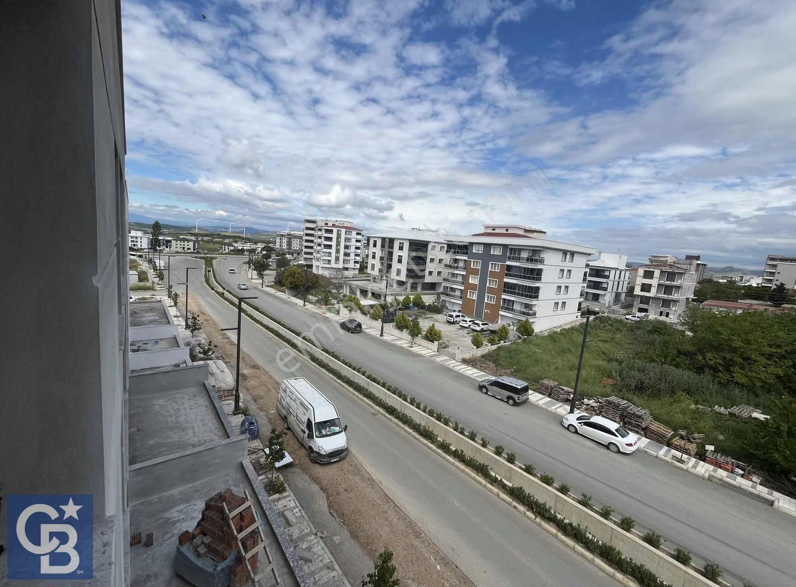 Adliye Yakını Satılık Ofis Kullanımına Uygun 2+1 Daire - Görsel 11