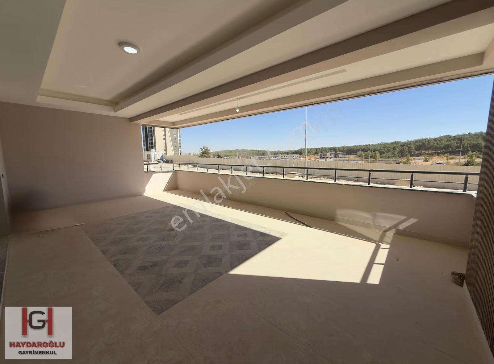 Yamaçtepe Bölgesinde 4,5+1 Ultra Geniş Lüks Kiralık Daire - Görsel 24
