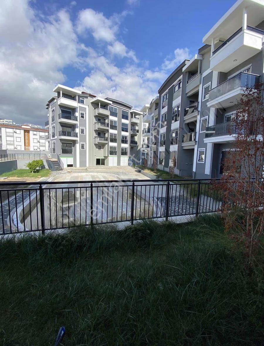 Ilıca Mahallesi'nde 1 + 1 Havuzlu Site İçinde Full Eşyalı - Görsel 15