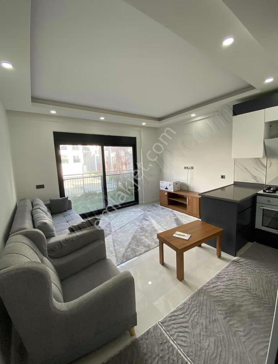 Ilıca Mahallesi'nde 1 + 1 Havuzlu Site İçinde Full Eşyalı - Görsel 11