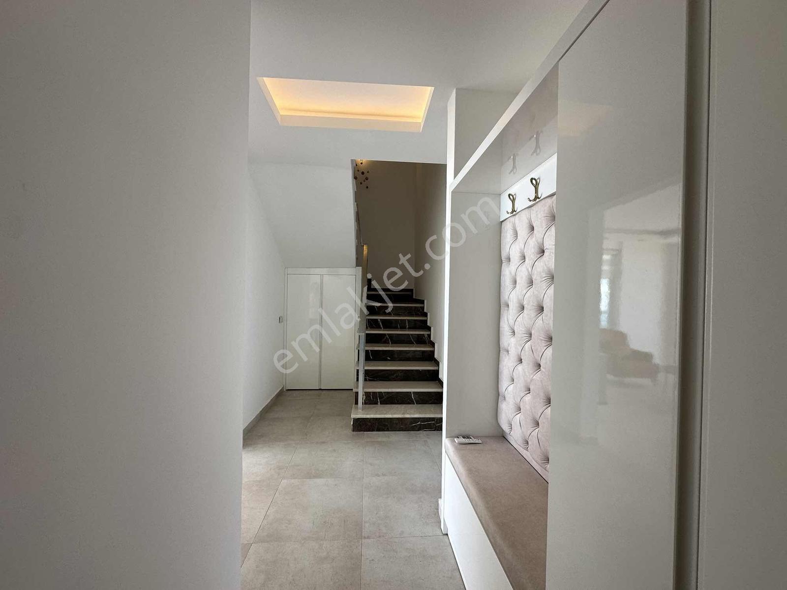 Kargıcak'da Deniz Manzaralı Kiralık Lüx 3+1 Dublex Daire - Görsel 32