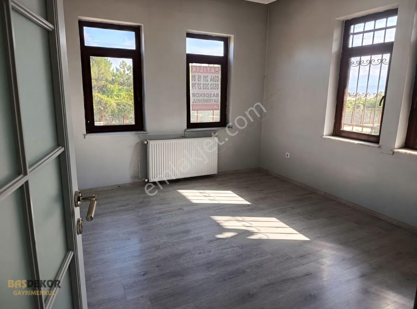 Başdekor Gayrimenkulden Kiralık 7+1 Müstakil Ev - Görsel 25