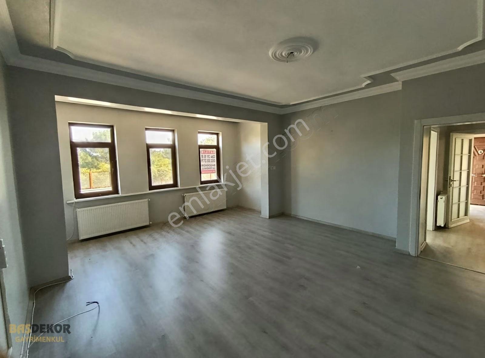 Başdekor Gayrimenkulden Kiralık 7+1 Müstakil Ev - Görsel 26