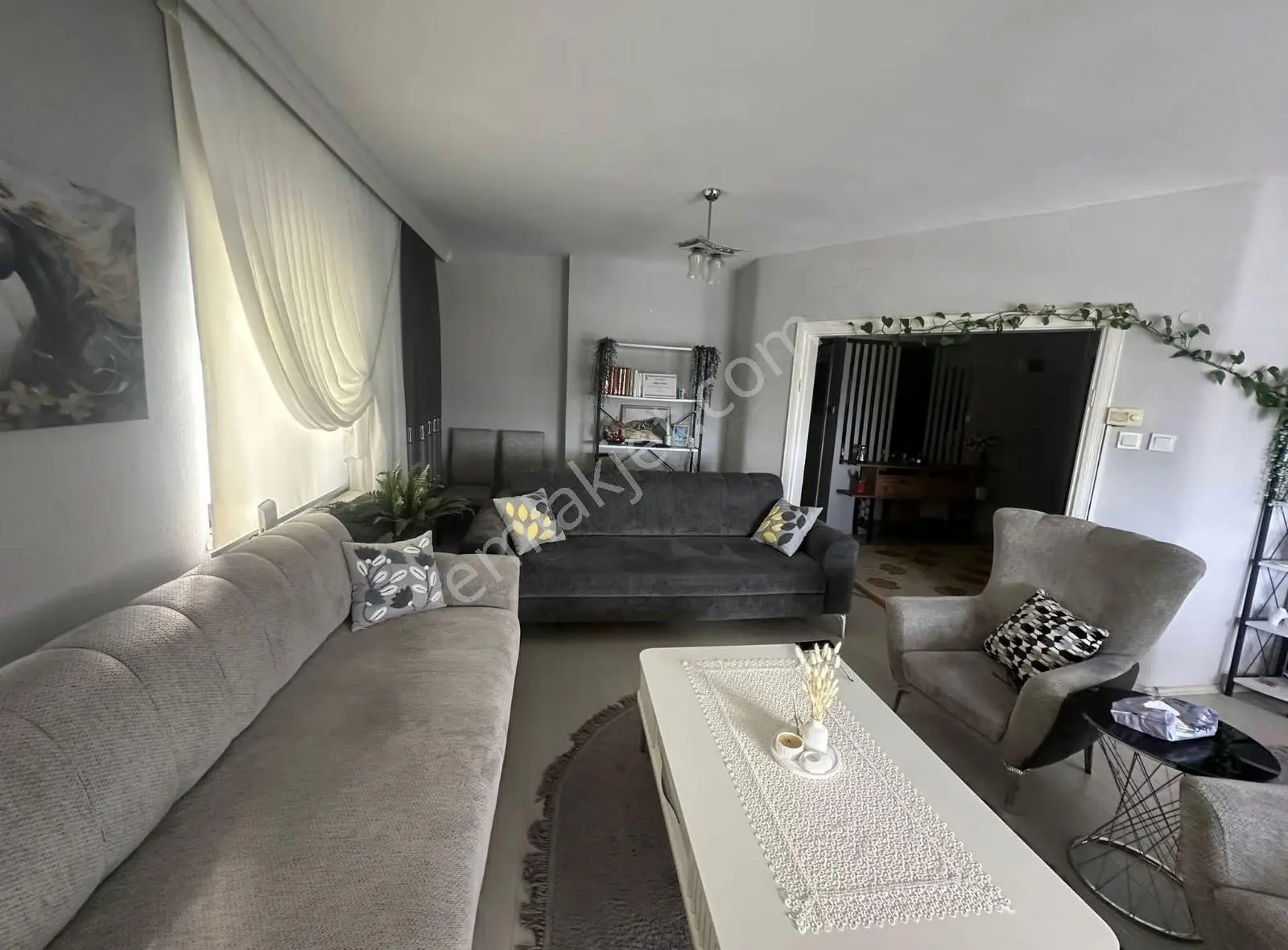 Bursa Emlak Alem-i Merkezde 4+1 140 M2 Arakat Asansörlü Acil - Görsel 2