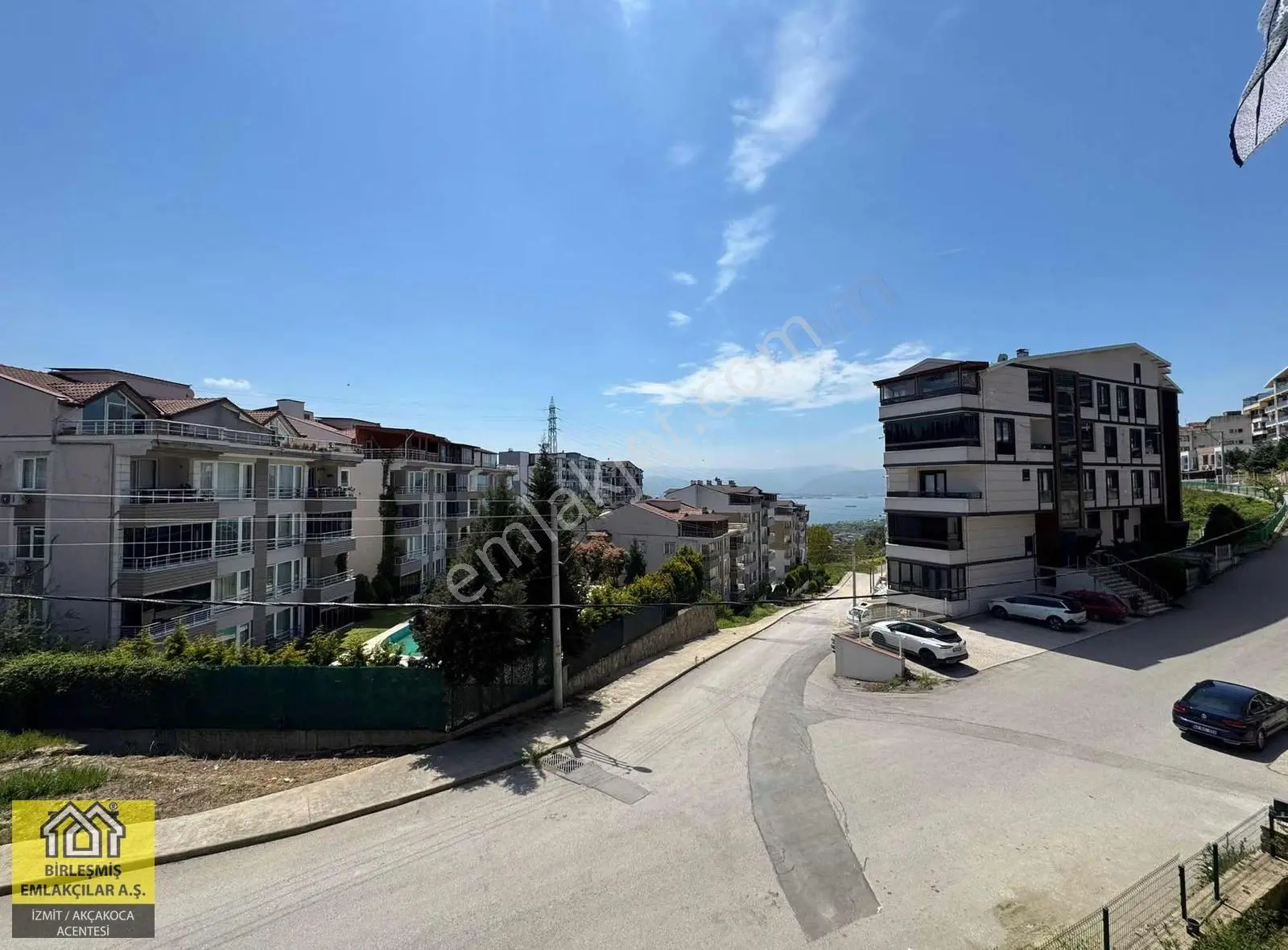 İzmit'in Gözde Bölgesi Bağçeşme'de Manzaralı 4+1 Çatı Dublex