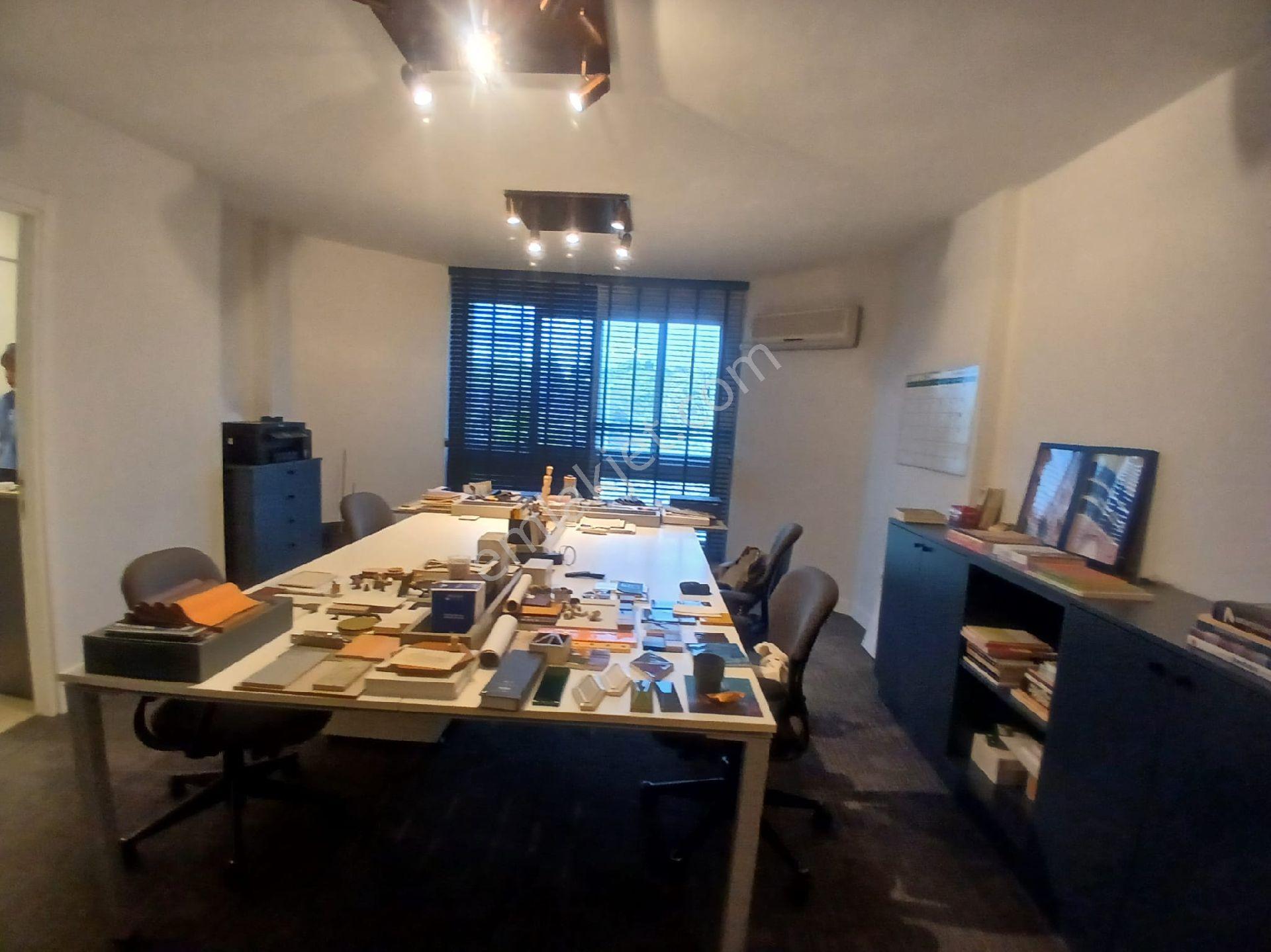 Ayyıldız İş Merkezi İçinde Tabela Değeri Yüksek Kiralık Ofis/büro - Görsel 7