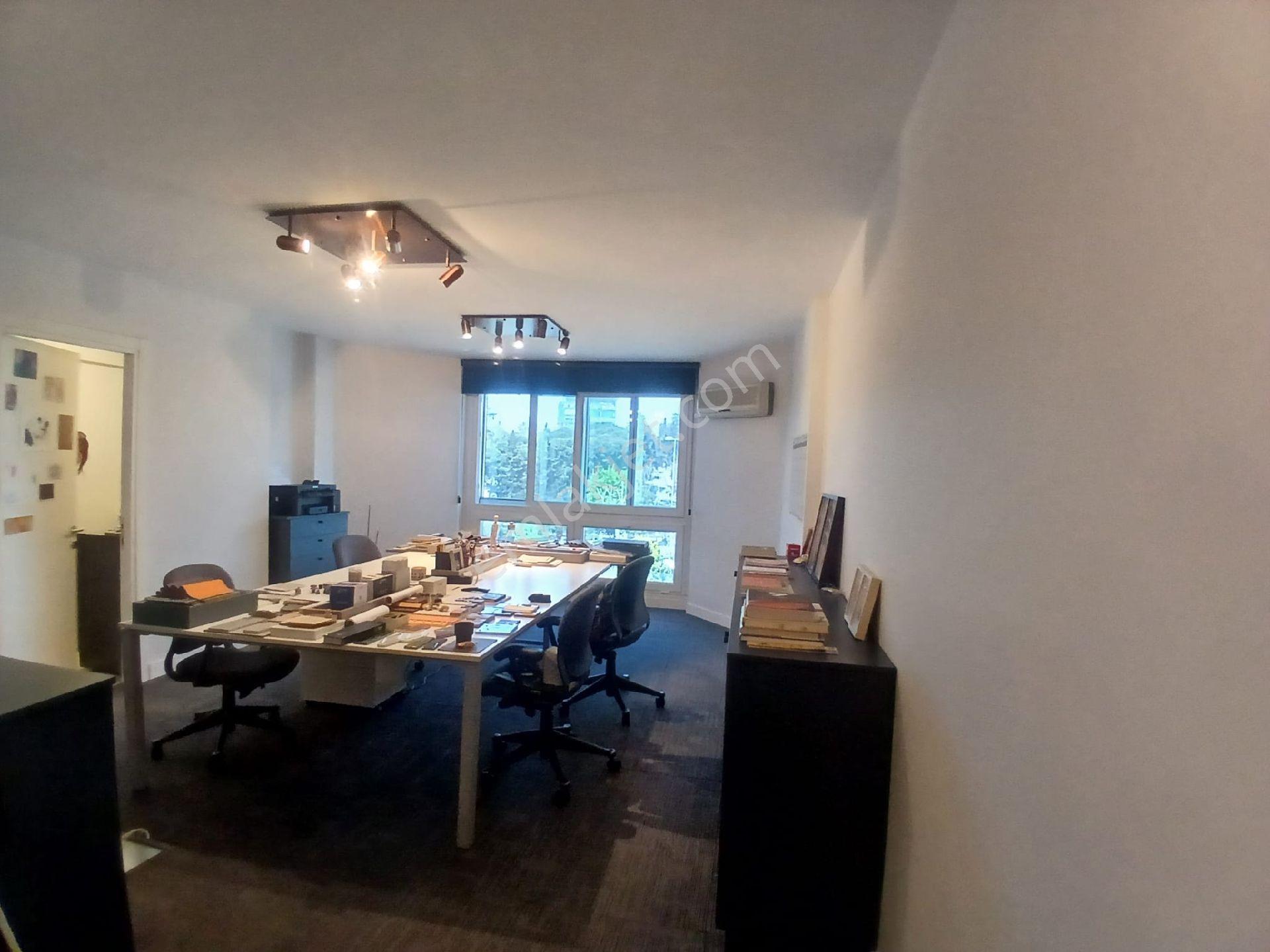 Ayyıldız İş Merkezi İçinde Tabela Değeri Yüksek Kiralık Ofis/büro - Görsel 13