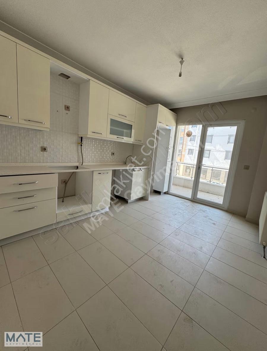 Hürriyet Park Yakını Doğalgaz Kombili 3+1 Kiralık Daire - Görsel 32