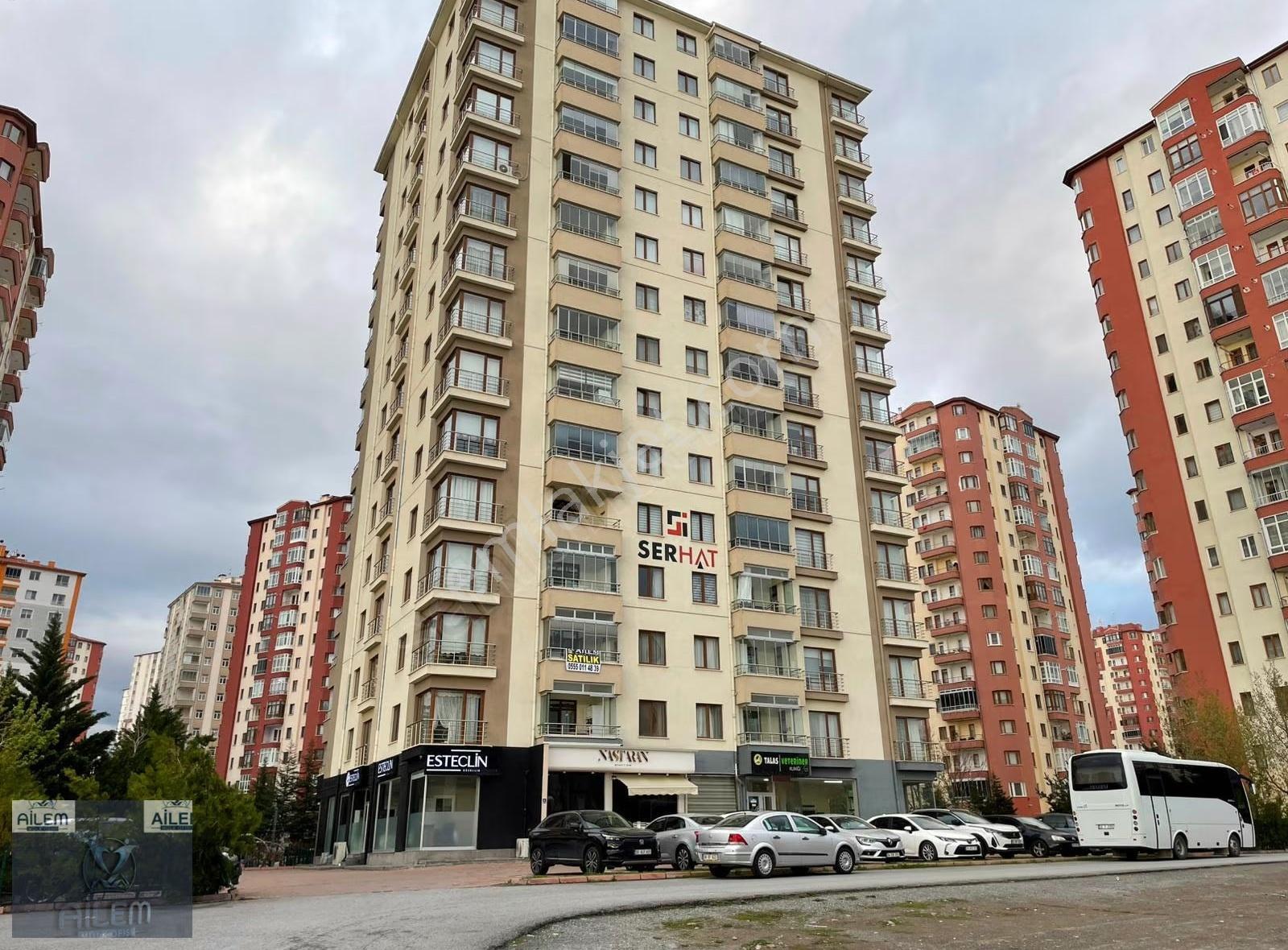 Talas'ta 4+1 Emsallerinden Geniş Ve Mükemmel Konumda Daire