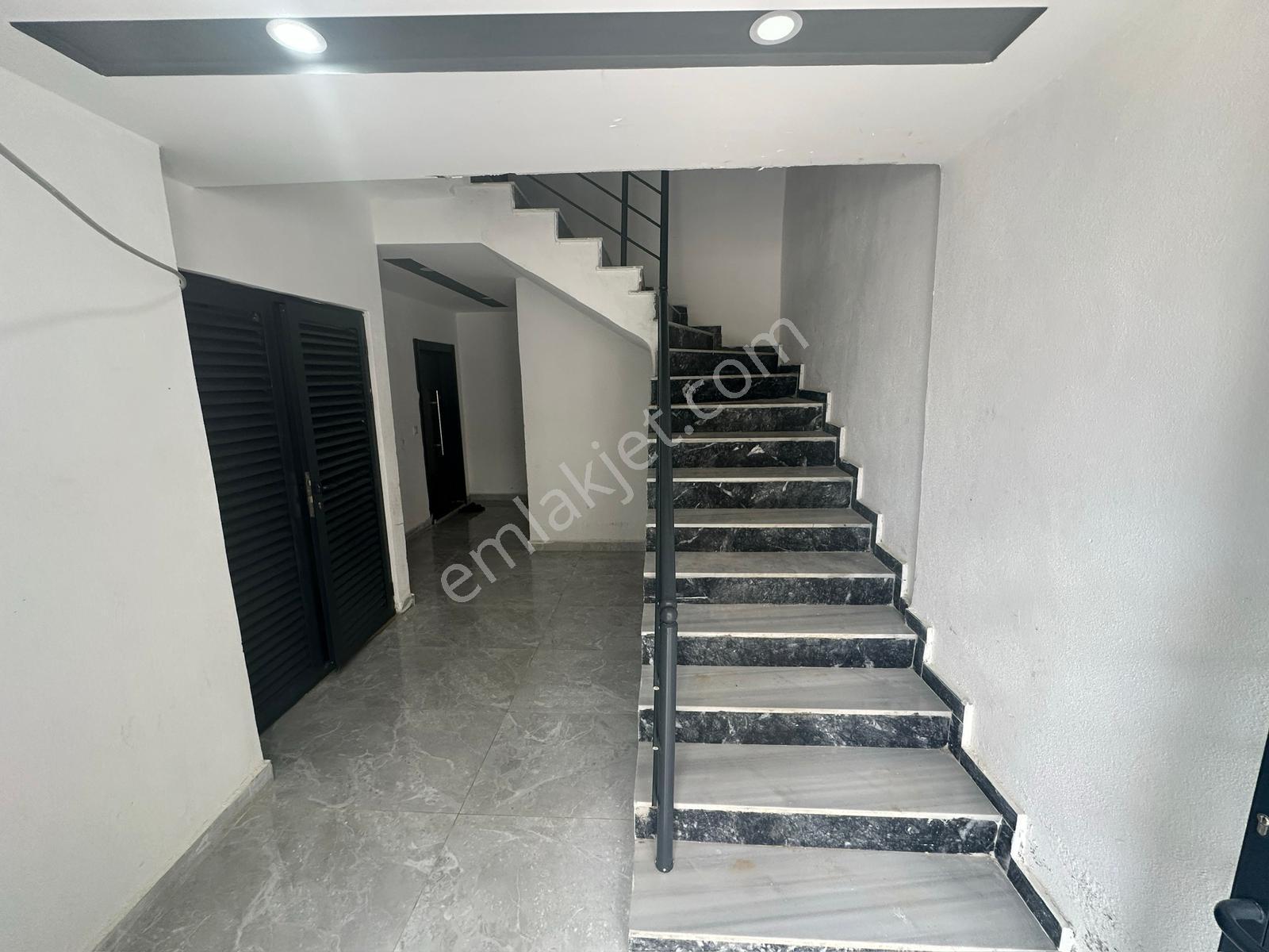 Antalya Şehir Hastanesi Yakını Satılık Geniş 1+1 Daire - Görsel 4
