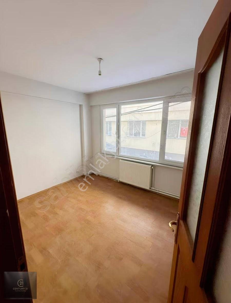 Bandırma Hacıyusuf Mahallesinde Kiralık 3+1 Daire - Görsel 3