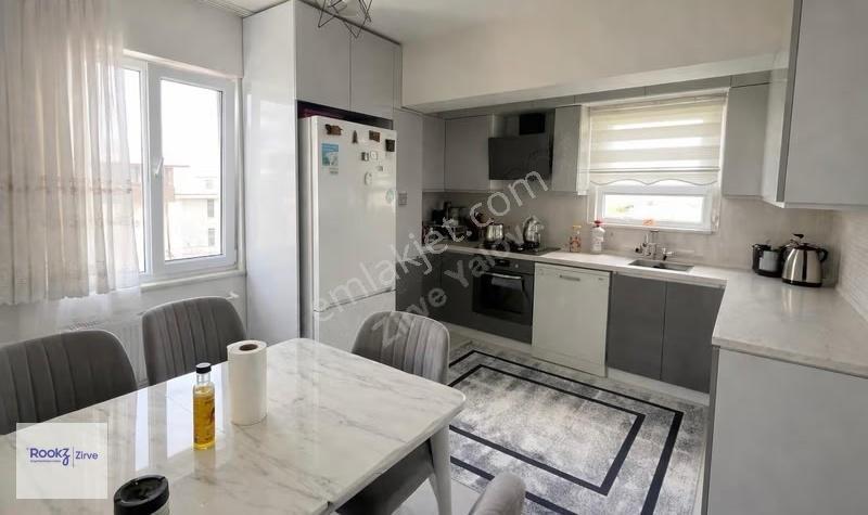 Yalova Çiftlikköy Deniz Manzaralı Geniş Müstakil Bina Fırsatı - Görsel 17