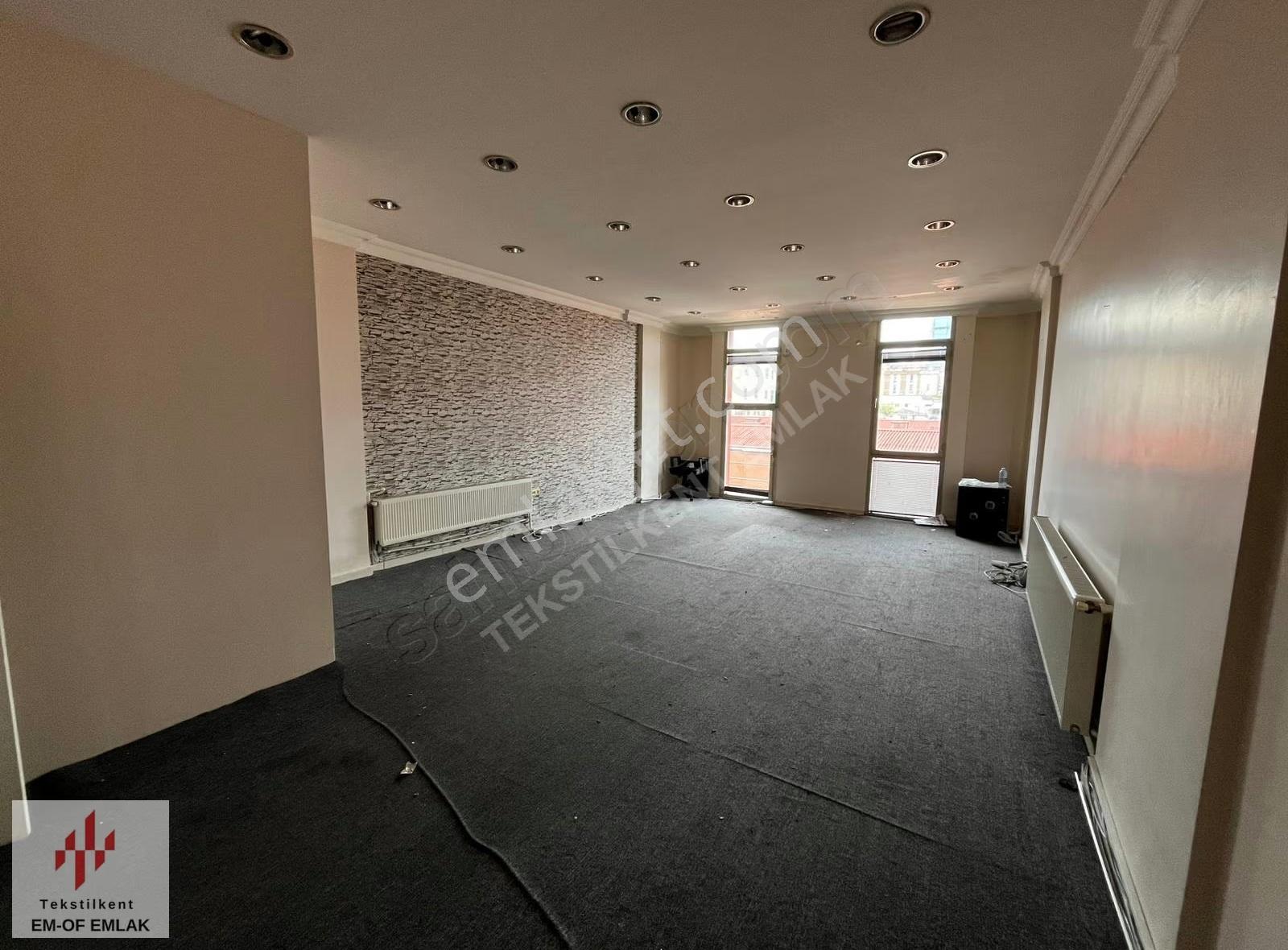 Giyimkent'te Masrafsız 165 M2 3 Katlı Kiralık İş Yeri & Ofis - Görsel 18