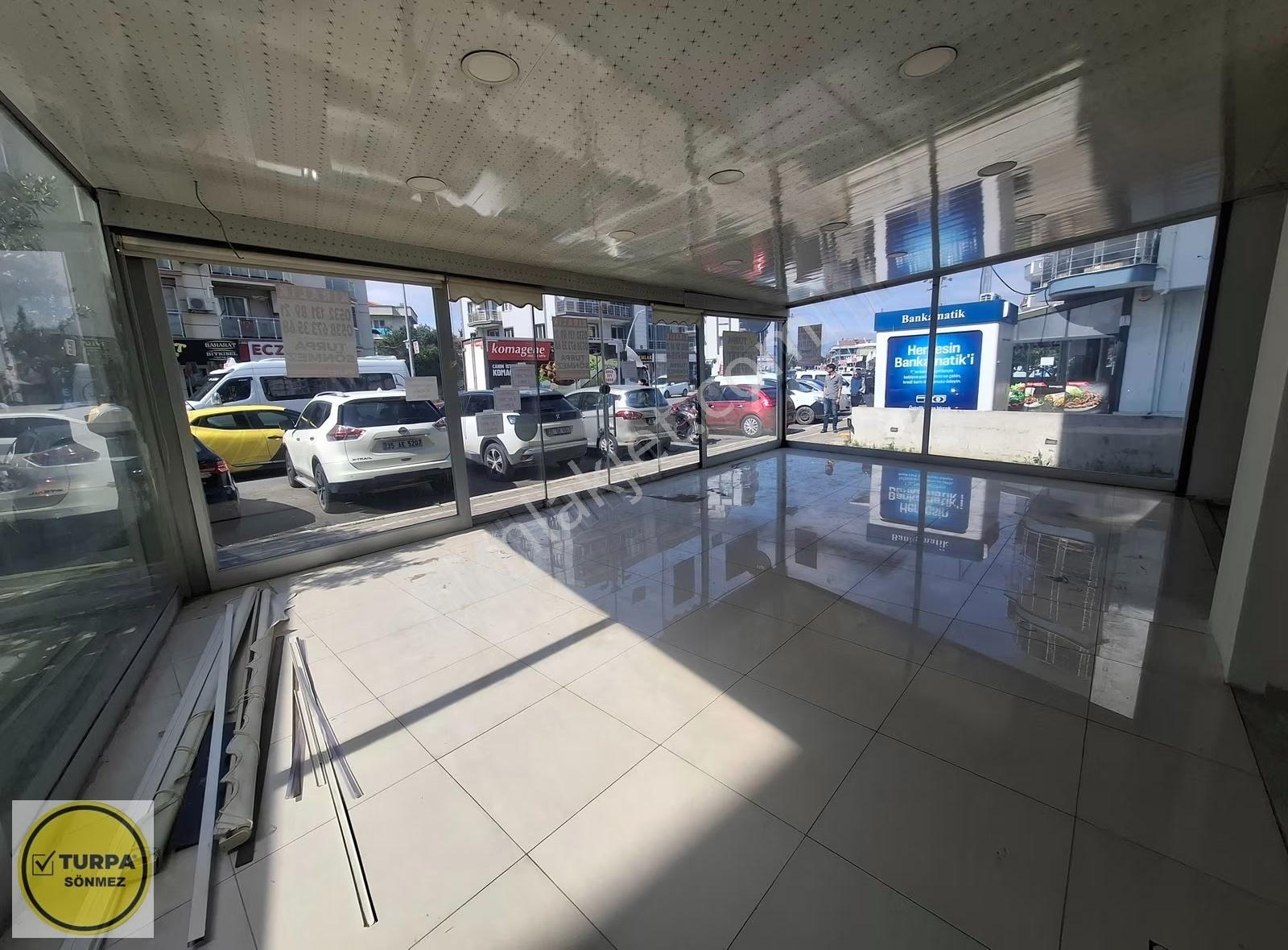 Menderes Pazar Yerinde Kiralık 140 M² Çok Amaçlı İş Yeri - Görsel 3