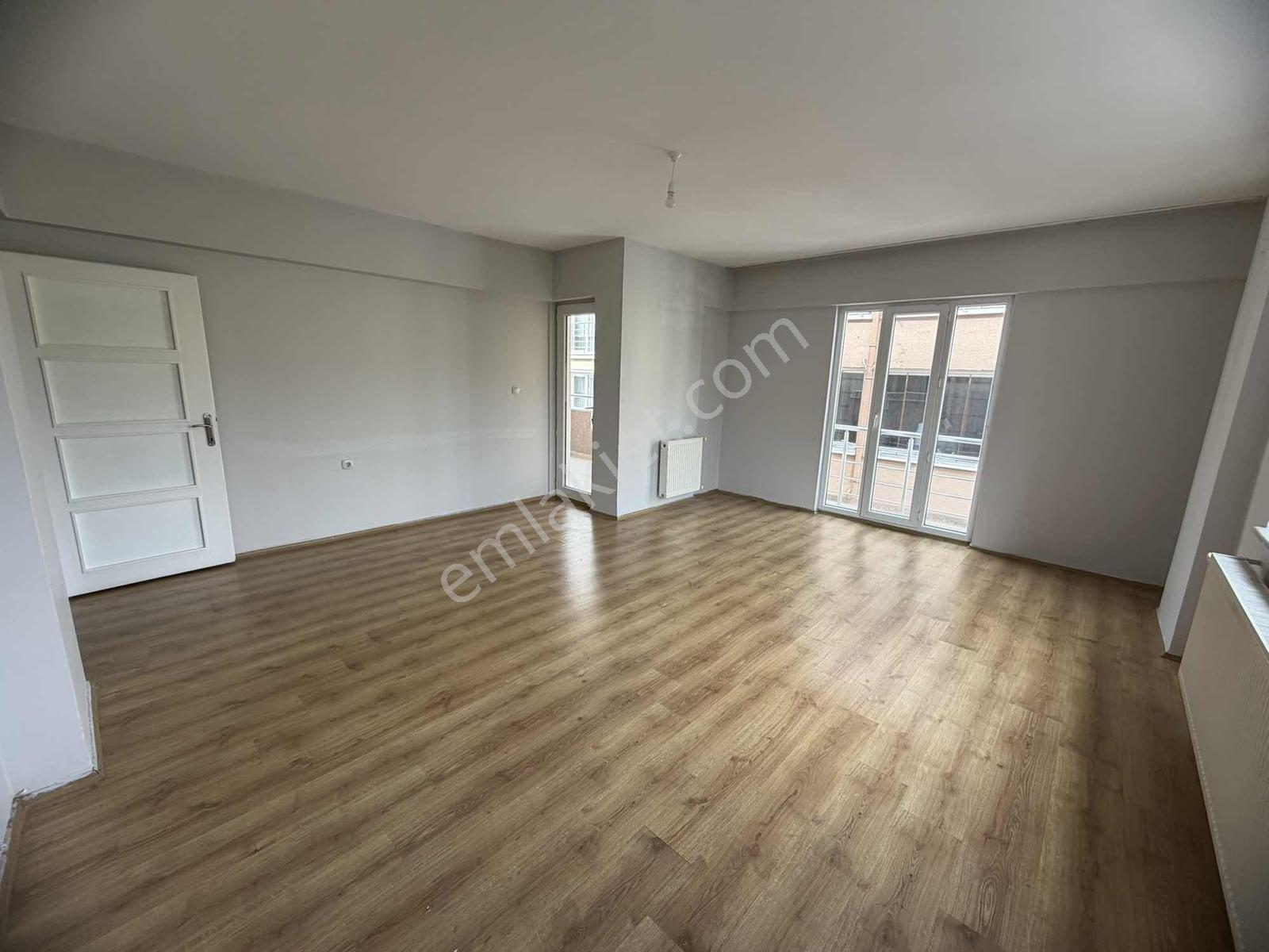 Millet Mah. Derya Caddesinde Kiralık Arakat 3+1 - Görsel 21