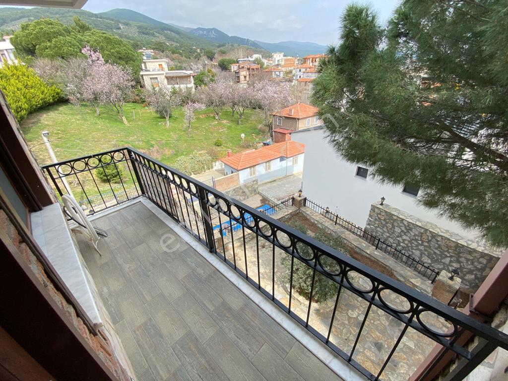 ꧁akçay Ay Emlak'tan꧂çamlıbel'de Deniz Ve Dağ Manzaralı Havuzlu Satılık 6+1 Tam Bağımsız Taş Villa - Görsel 7