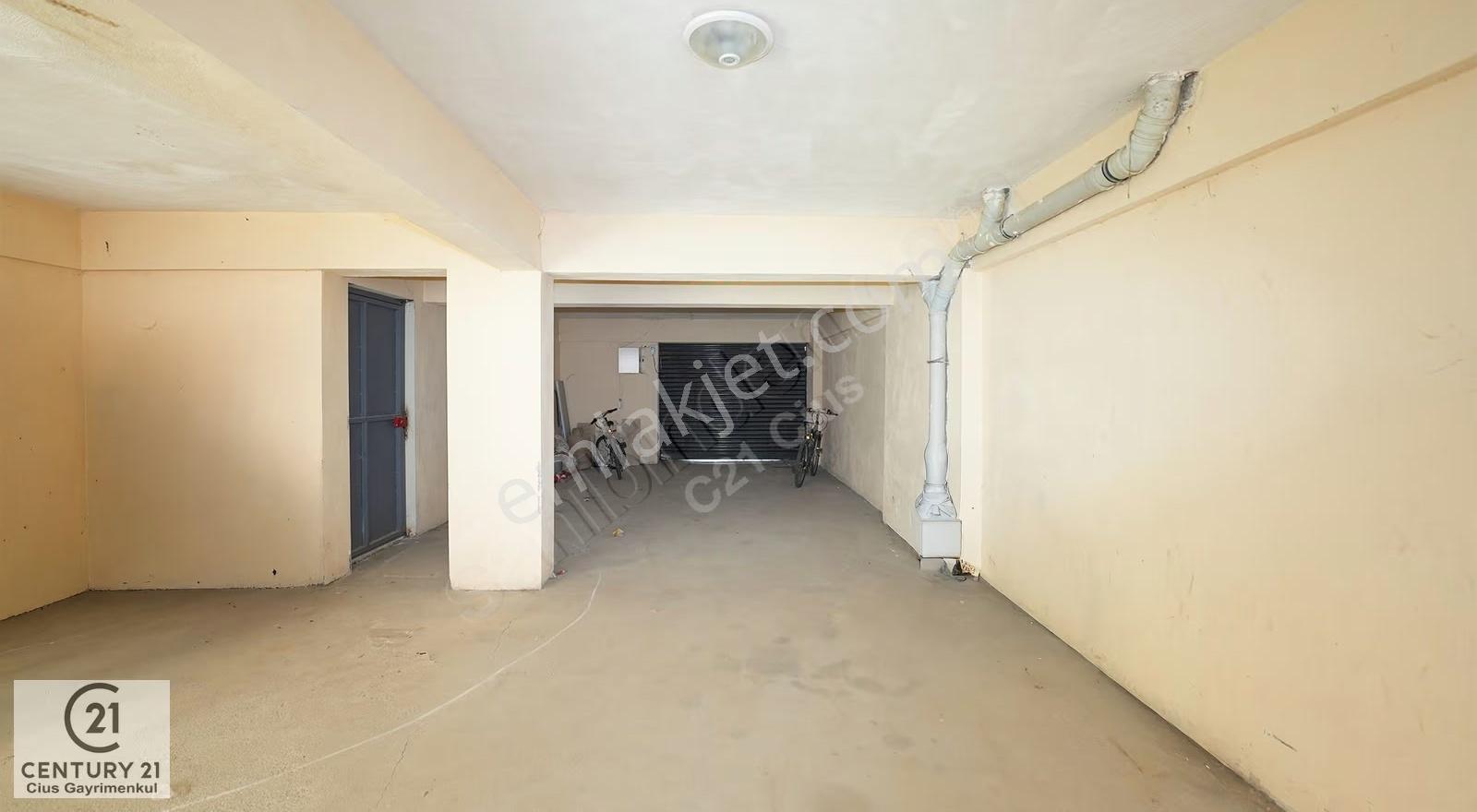 C21 Cius; Çevre Yolu Civarı 5+1 250 M2 Dubleks Daire - Görsel 16