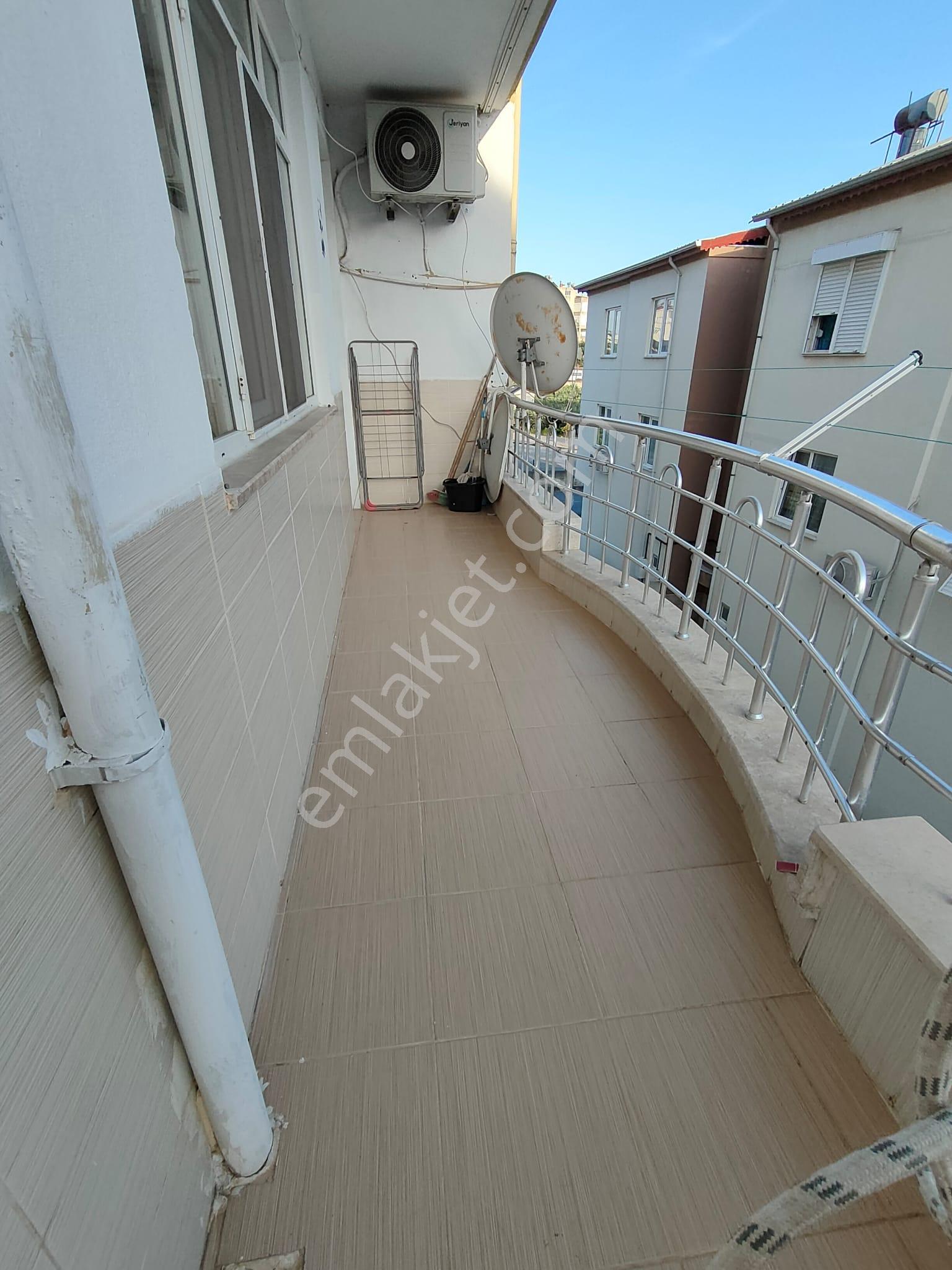 Kökez Mahallesi, Doğalgaz Kombili, Önü Açık, Bakımlı Arakat - Görsel 27