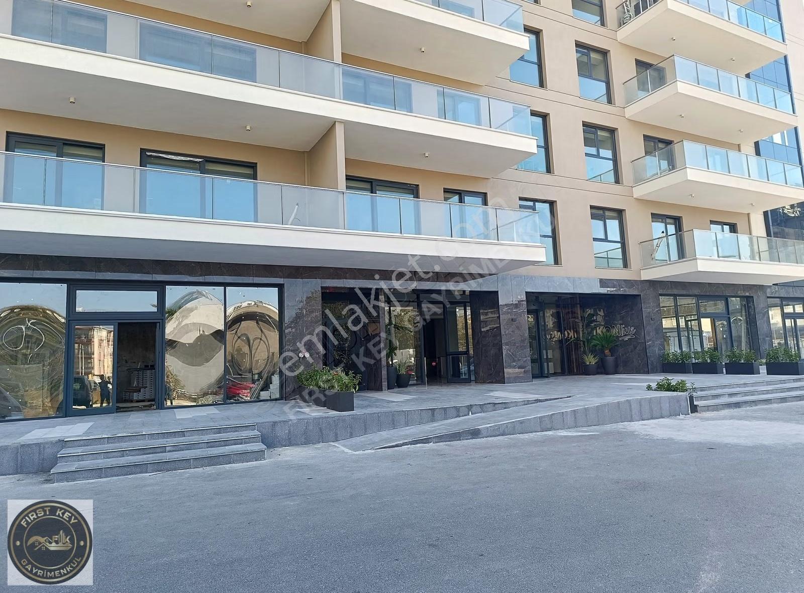 Bornova İkon Live Sitesinde, Satılık Geniş 3+1 Lüks Daire - Görsel 18
