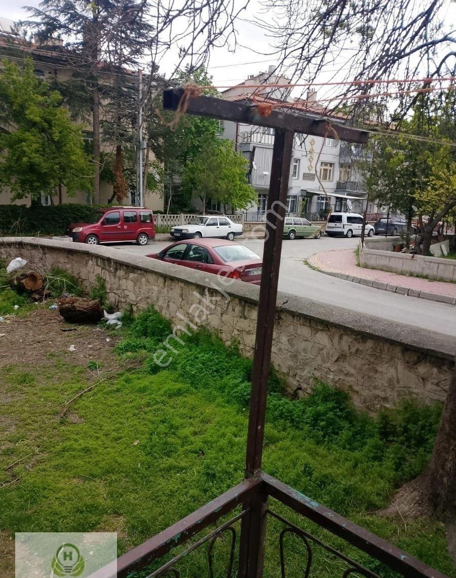 Cumhuriyette Hesaplı Daire - Görsel 6