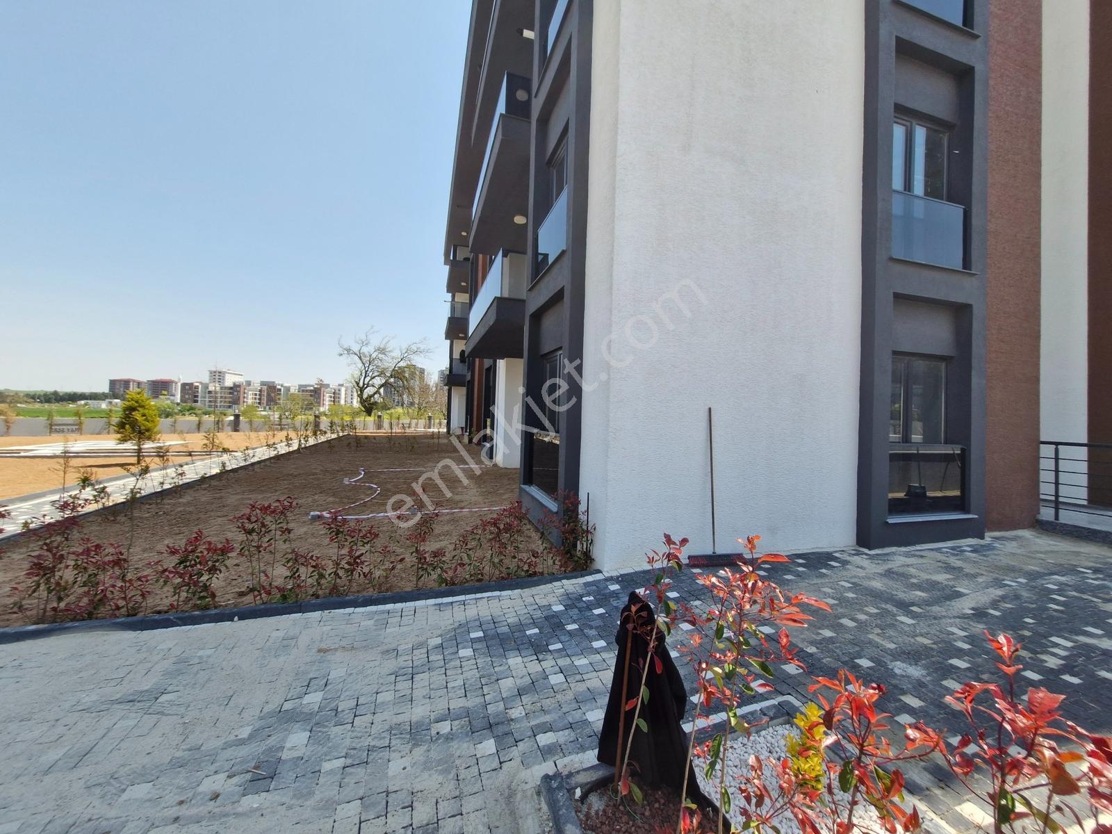 Hürriyet Mah.site İçerisinde Satılık Bahçe Katı Sıfır 2+1 Daire - Görsel 6