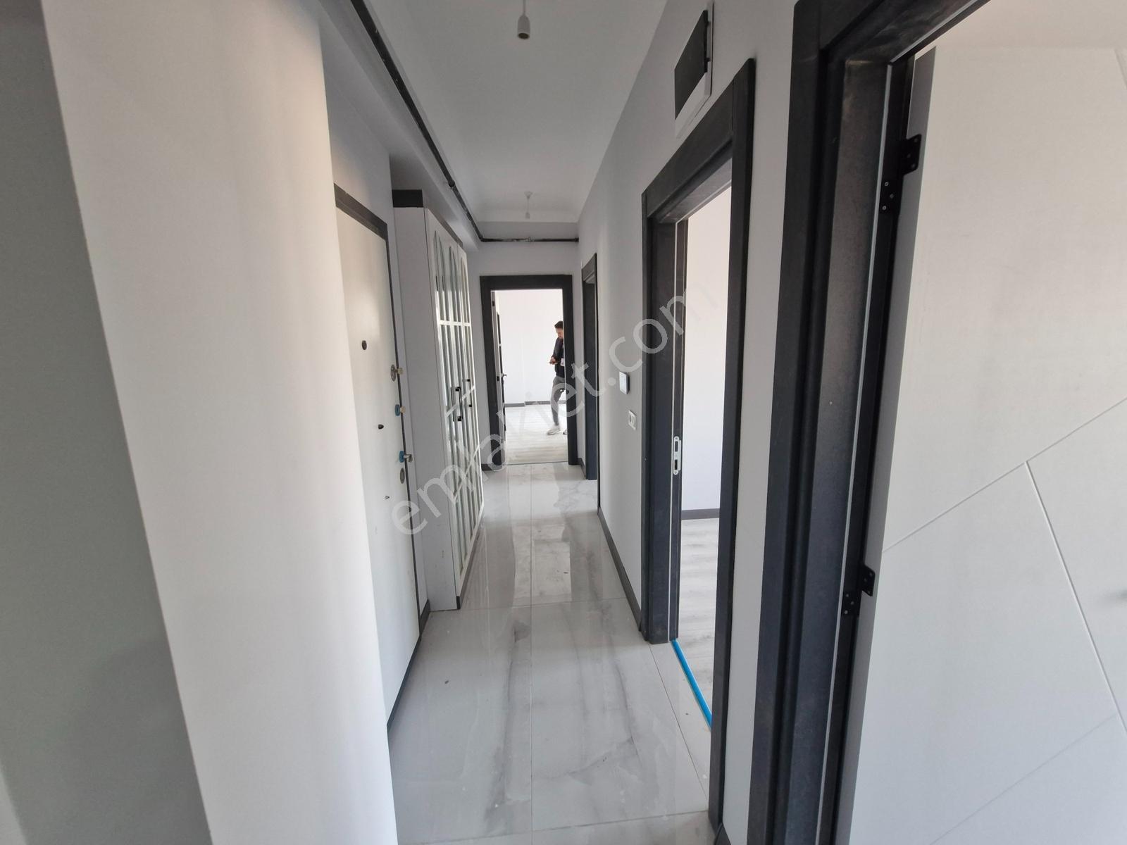 Hürriyet Mah.site İçerisinde Satılık Bahçe Katı Sıfır 2+1 Daire - Görsel 21