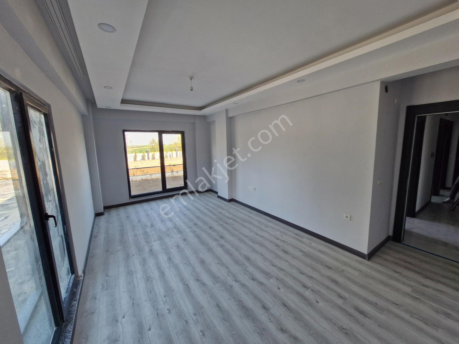Hürriyet Mah.site İçerisinde Satılık Bahçe Katı Sıfır 2+1 Daire - Görsel 22