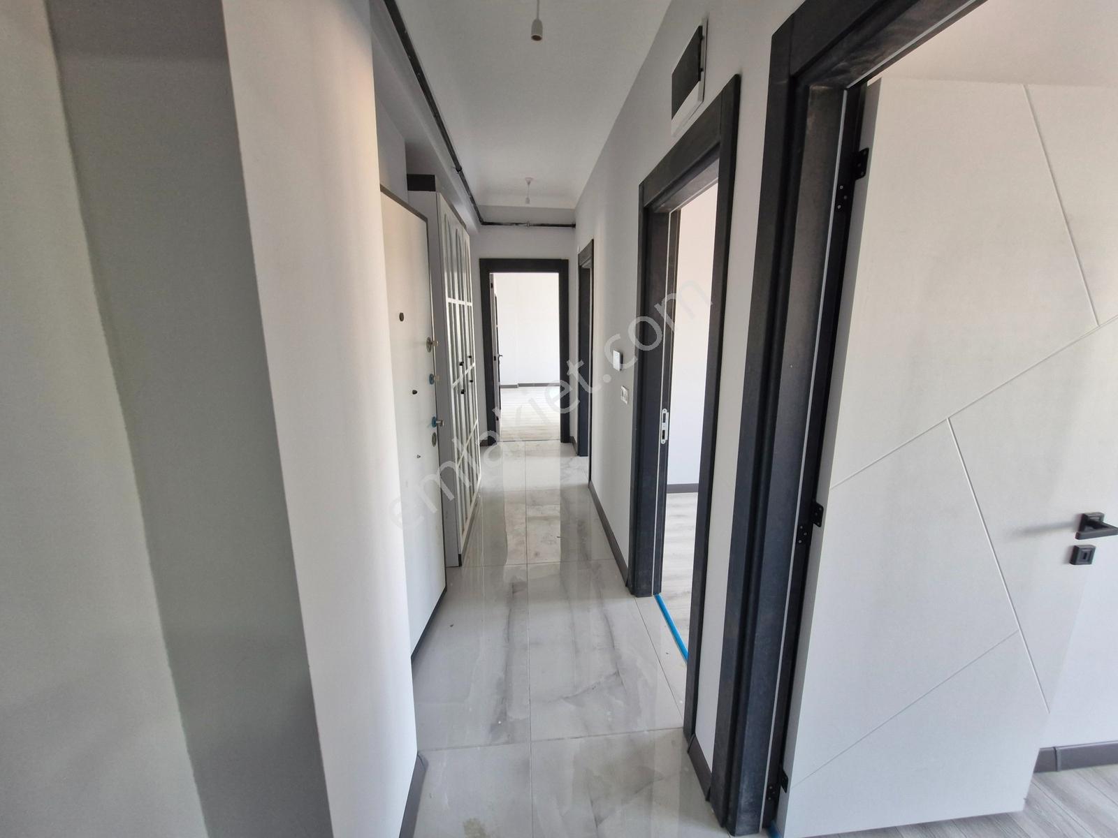 Hürriyet Mah.site İçerisinde Satılık Bahçe Katı Sıfır 2+1 Daire - Görsel 18