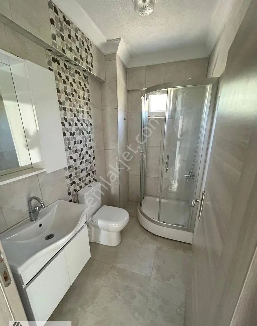 Erdek Tatlısuda 45 M2 Deniz Manzaralı Balkonlu 1+1 Satılık Daire - Görsel 3