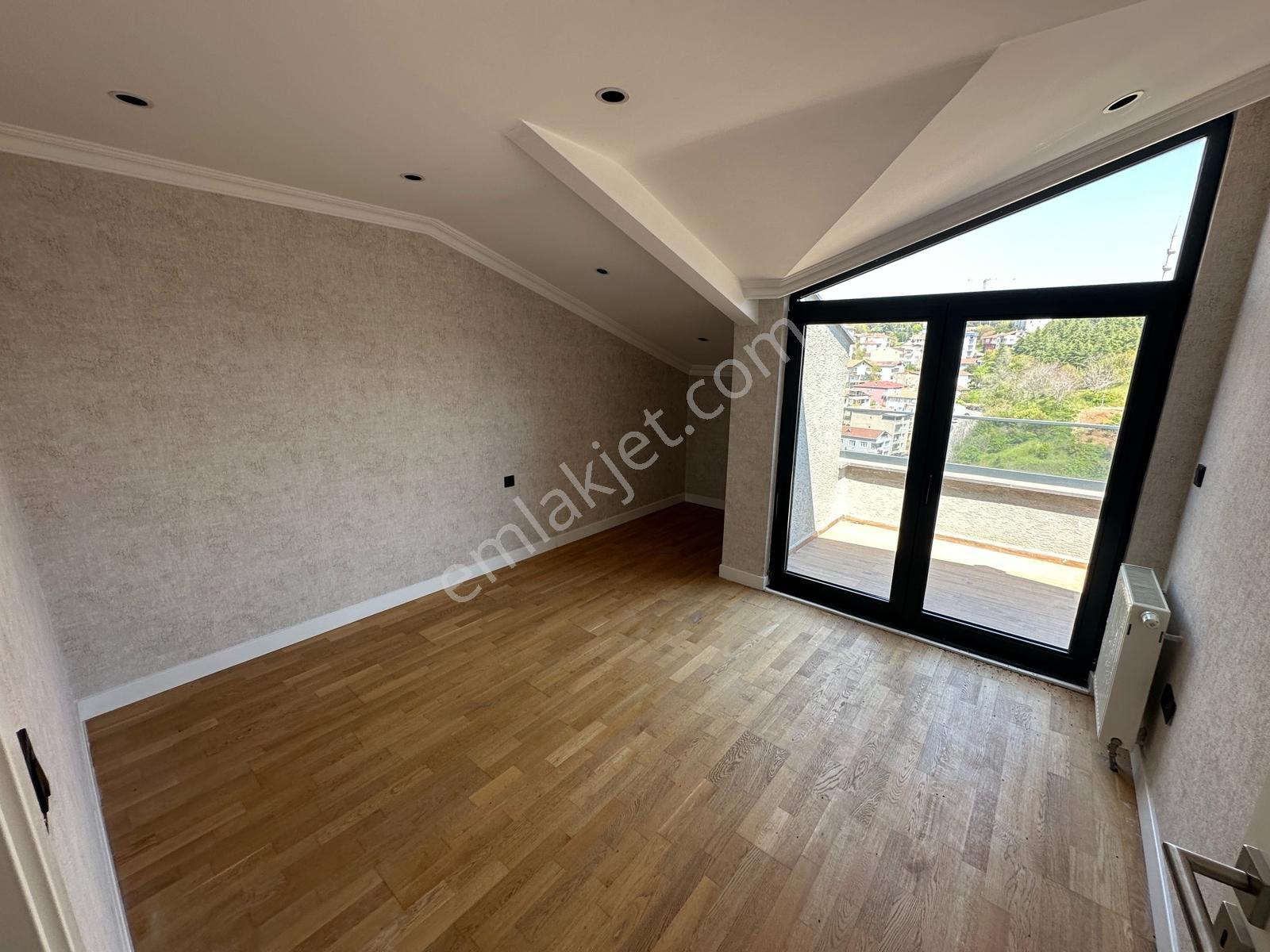 Çengelköy De Site İçersinde Satılık Lüks Daire - Görsel 27