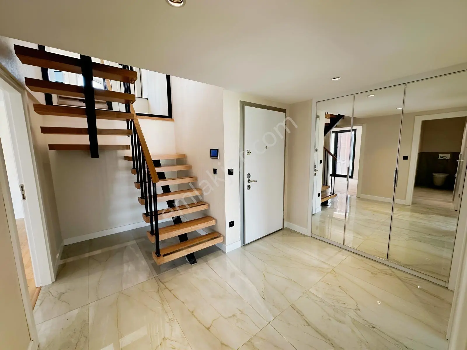 Çengelköy De Site İçersinde Satılık Lüks Daire - Görsel 4