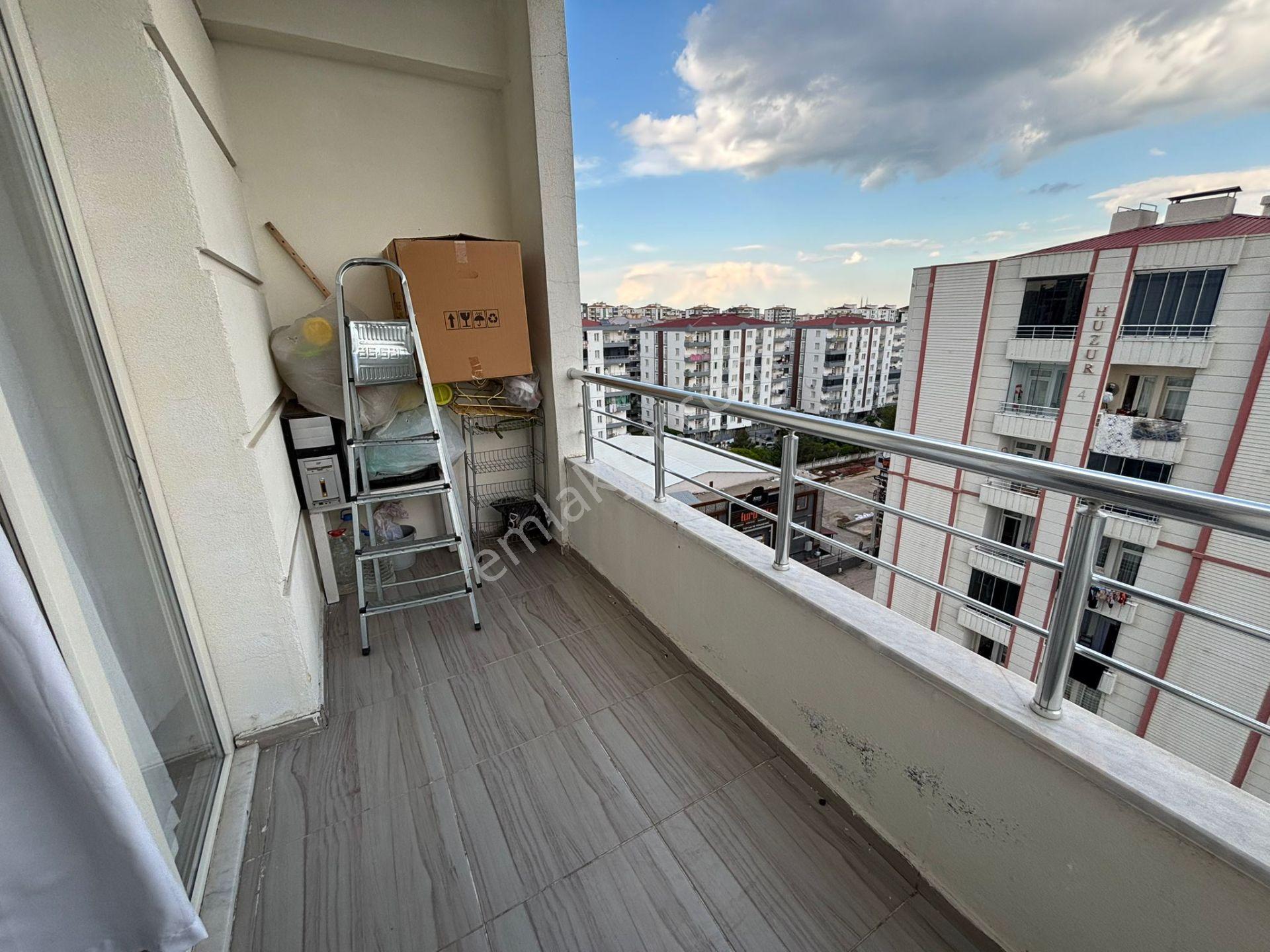 Avea Caddesi Kadın Doğum Hastanesine Yakın Full Yapılı Satılık 3+1 Daire - Görsel 11