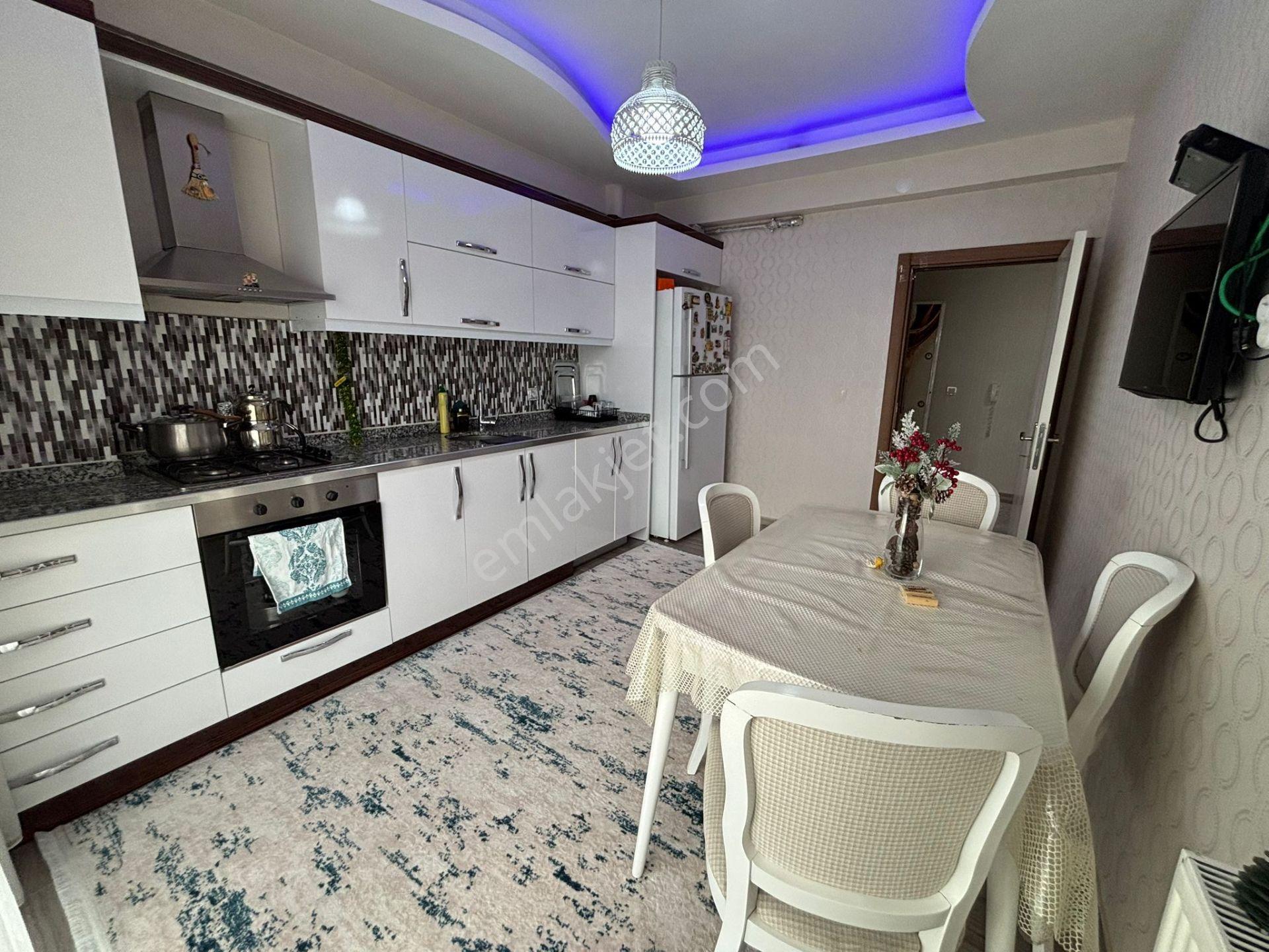 Avea Caddesi Kadın Doğum Hastanesine Yakın Full Yapılı Satılık 3+1 Daire - Görsel 26