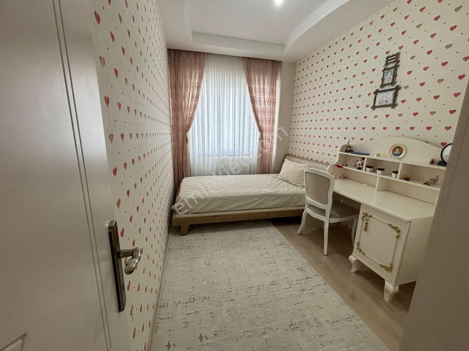 Avea Caddesi Kadın Doğum Hastanesine Yakın Full Yapılı Satılık 3+1 Daire - Görsel 23