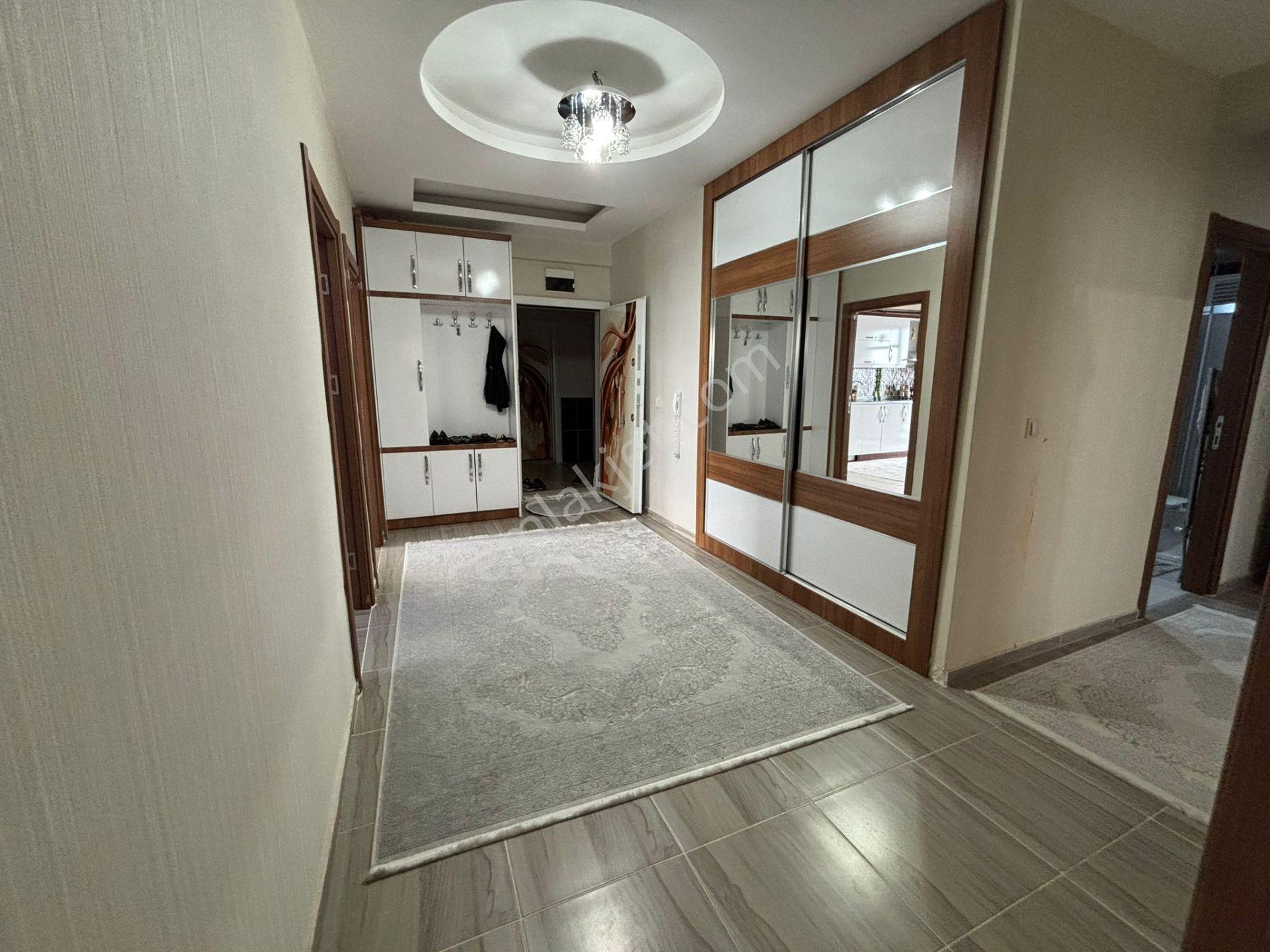 Avea Caddesi Kadın Doğum Hastanesine Yakın Full Yapılı Satılık 3+1 Daire - Görsel 5