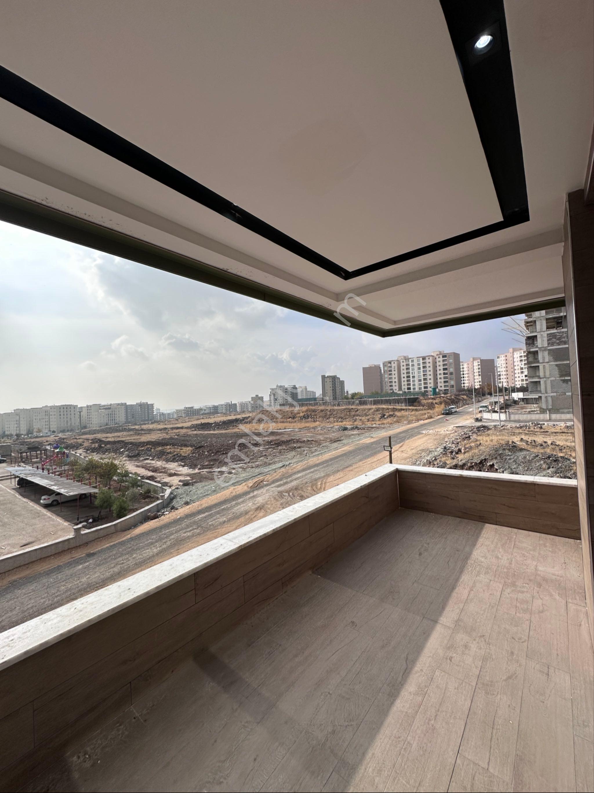 Karaköprü Seyrantepe De Ultra Lüks 3+1 Yerden Isıtmalı - Görsel 18